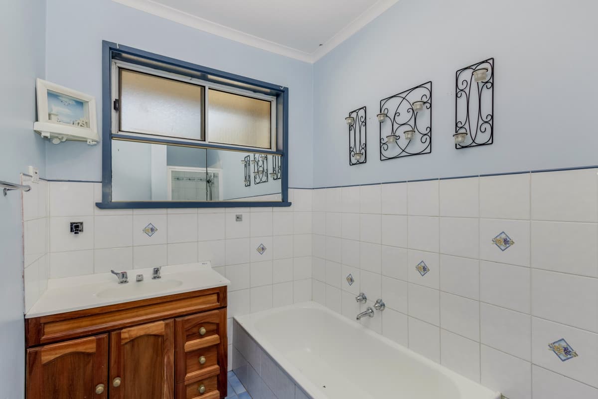 202 Simpsons Road, Eaglehawk VIC 3556, Eaglehawk - Thumbnail 6