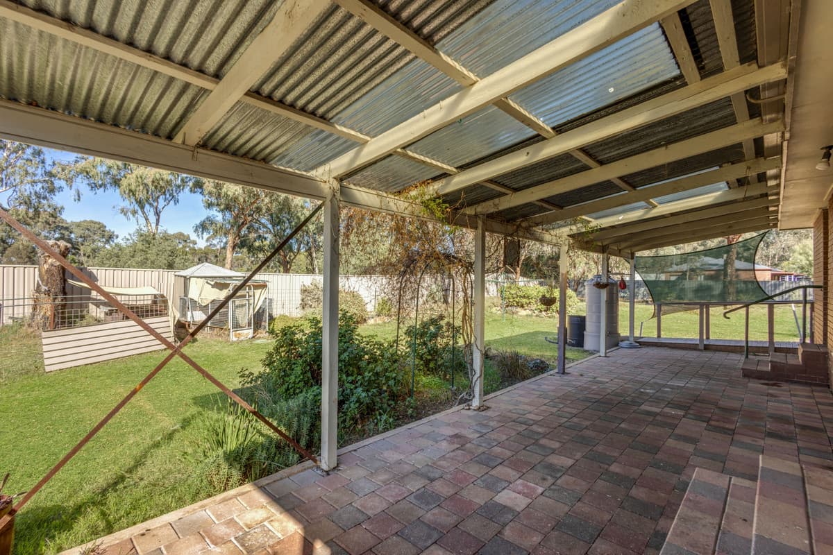 202 Simpsons Road, Eaglehawk VIC 3556, Eaglehawk - Thumbnail 8