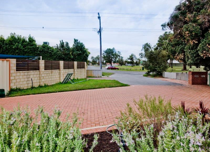 50 Deschamp Road, MORLEY WA 6062, Morley - Thumbnail 2