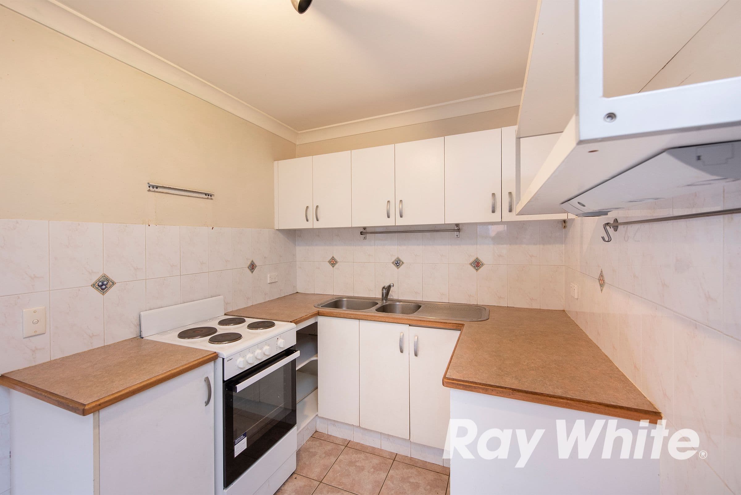 18 Defiance Road, Logan Central QLD 4114, Logan Central - Thumbnail 5