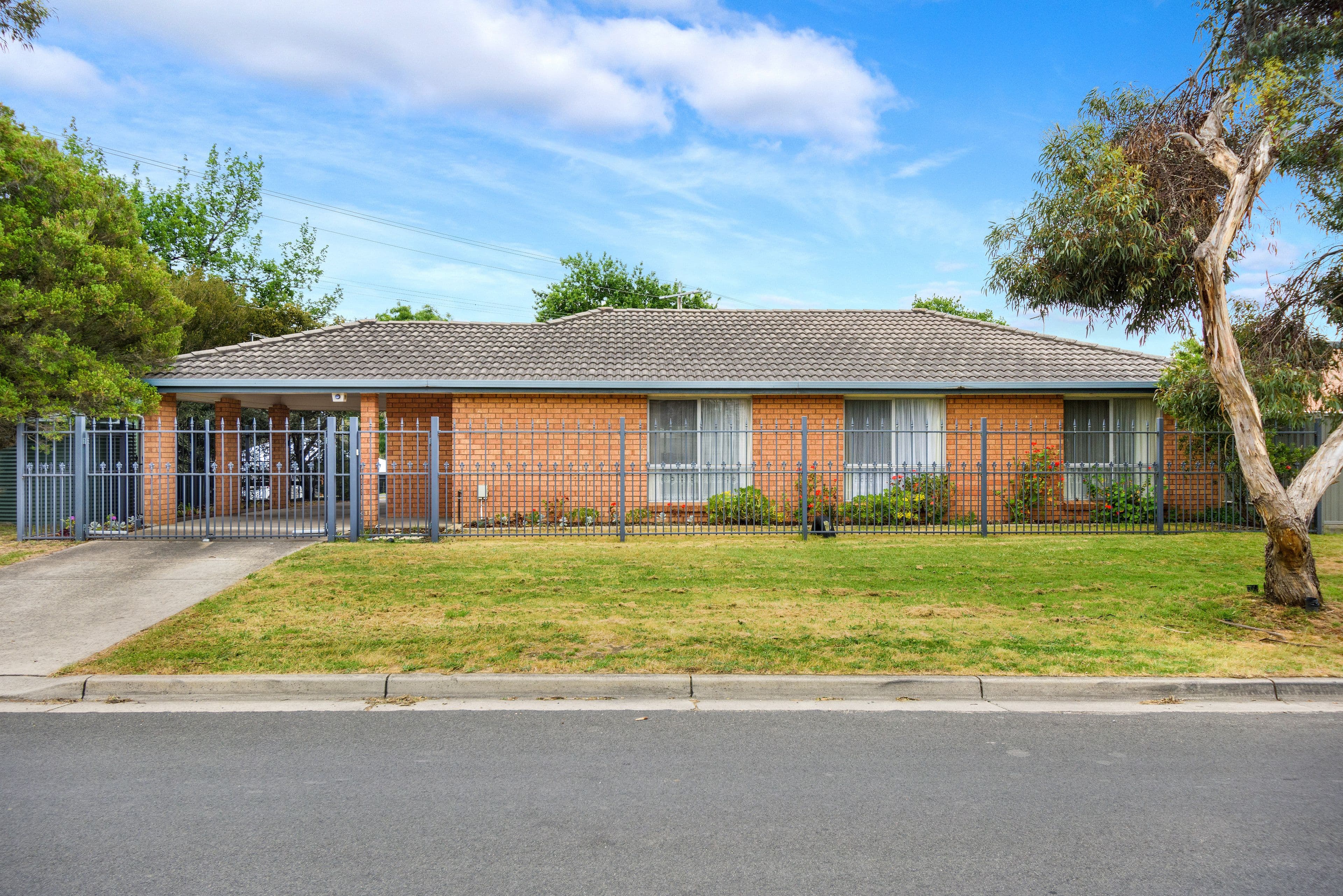 331 Clayton Street, Canadian VIC 3350, Canadian - Thumbnail 2