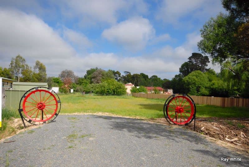 6 Monkittee, BRAIDWOOD NSW 2622, Braidwood - Thumbnail 2