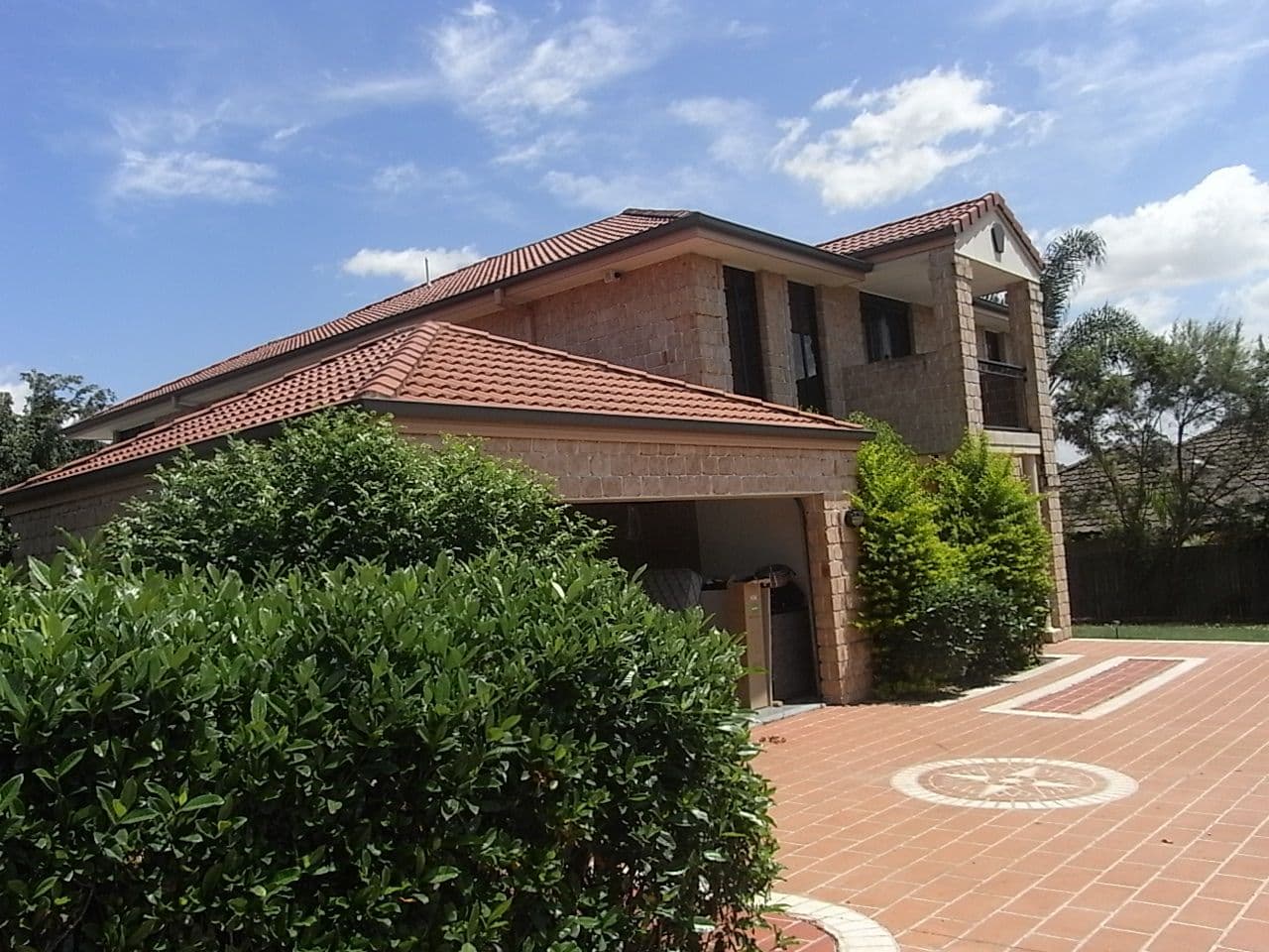 13 winster Close, Sinnamon Park QLD 4073, Sinnamon Park - Thumbnail 2