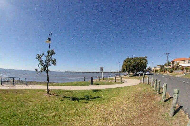 6 Frederick Street, Banksia Beach, QLD, 4507, Banksia Beach - Thumbnail 2