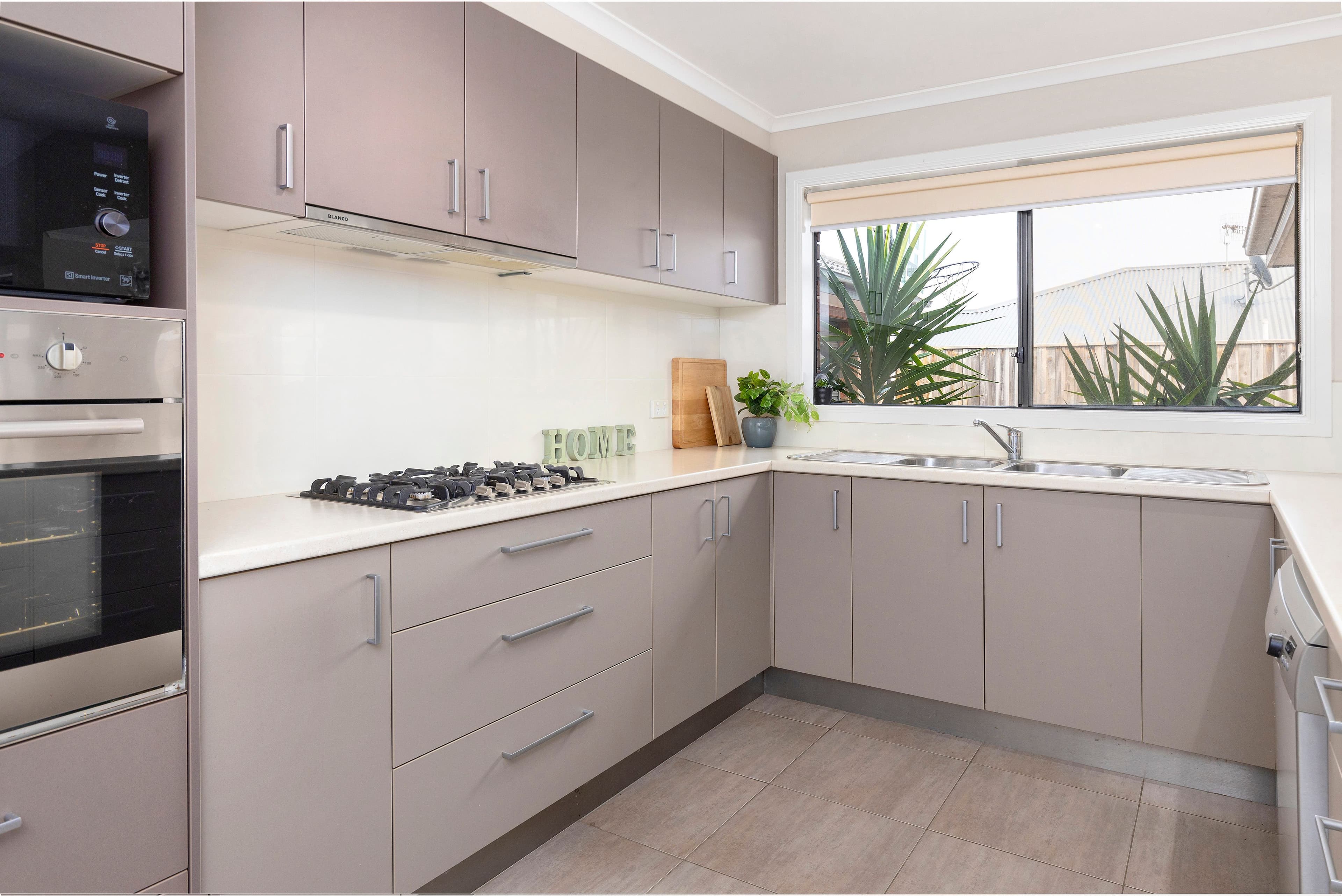 25 Crestwood Drive, Rosebud VIC 3939, Rosebud - Thumbnail 3