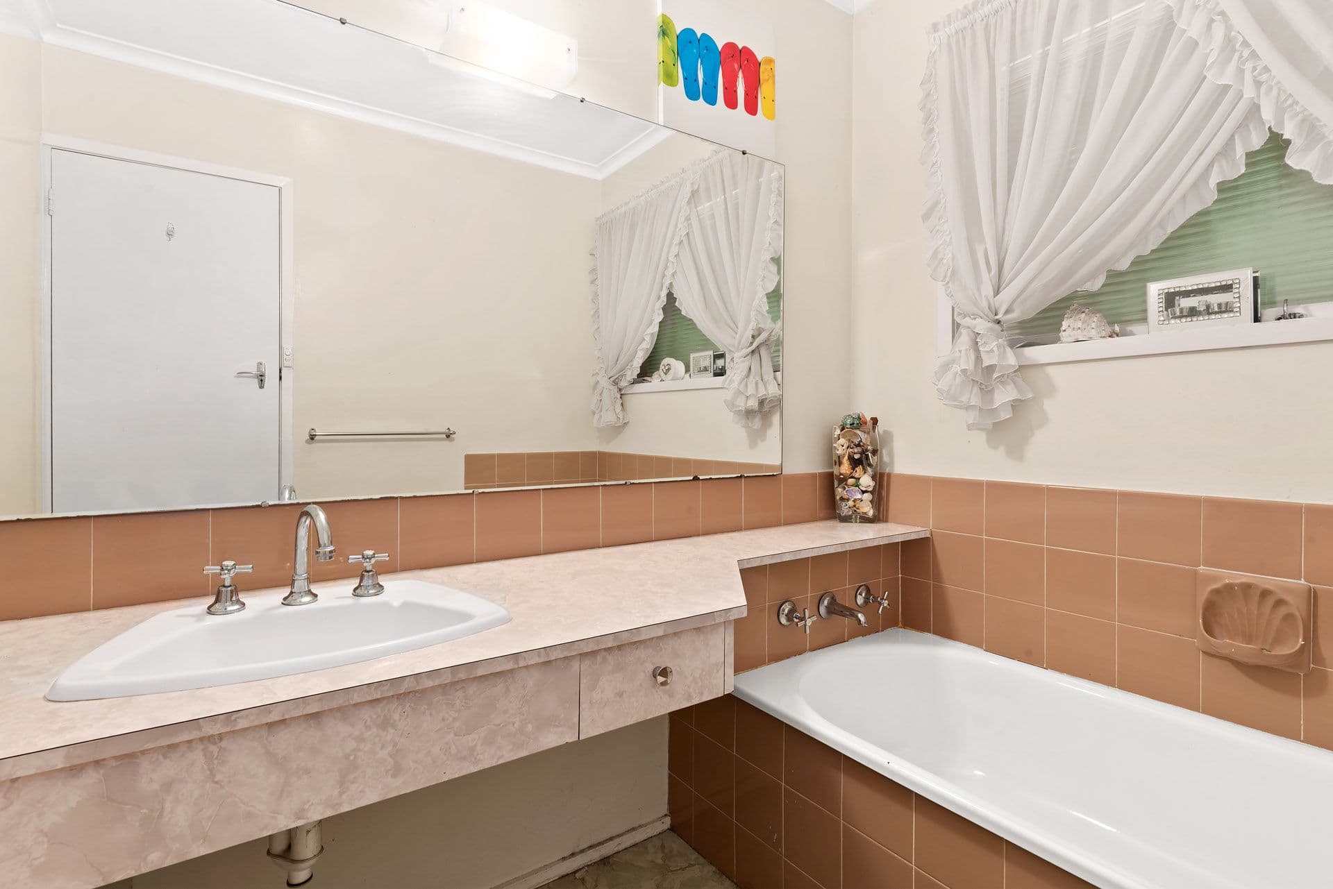 32 Bimbadeen Crescent, Yallambie VIC 3085, Yallambie - Thumbnail 4