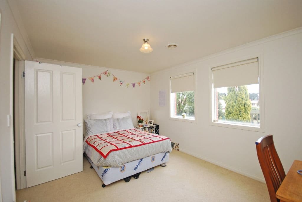 11 Domain Gardens, SEBASTOPOL VIC 3356, Sebastopol - Thumbnail 5