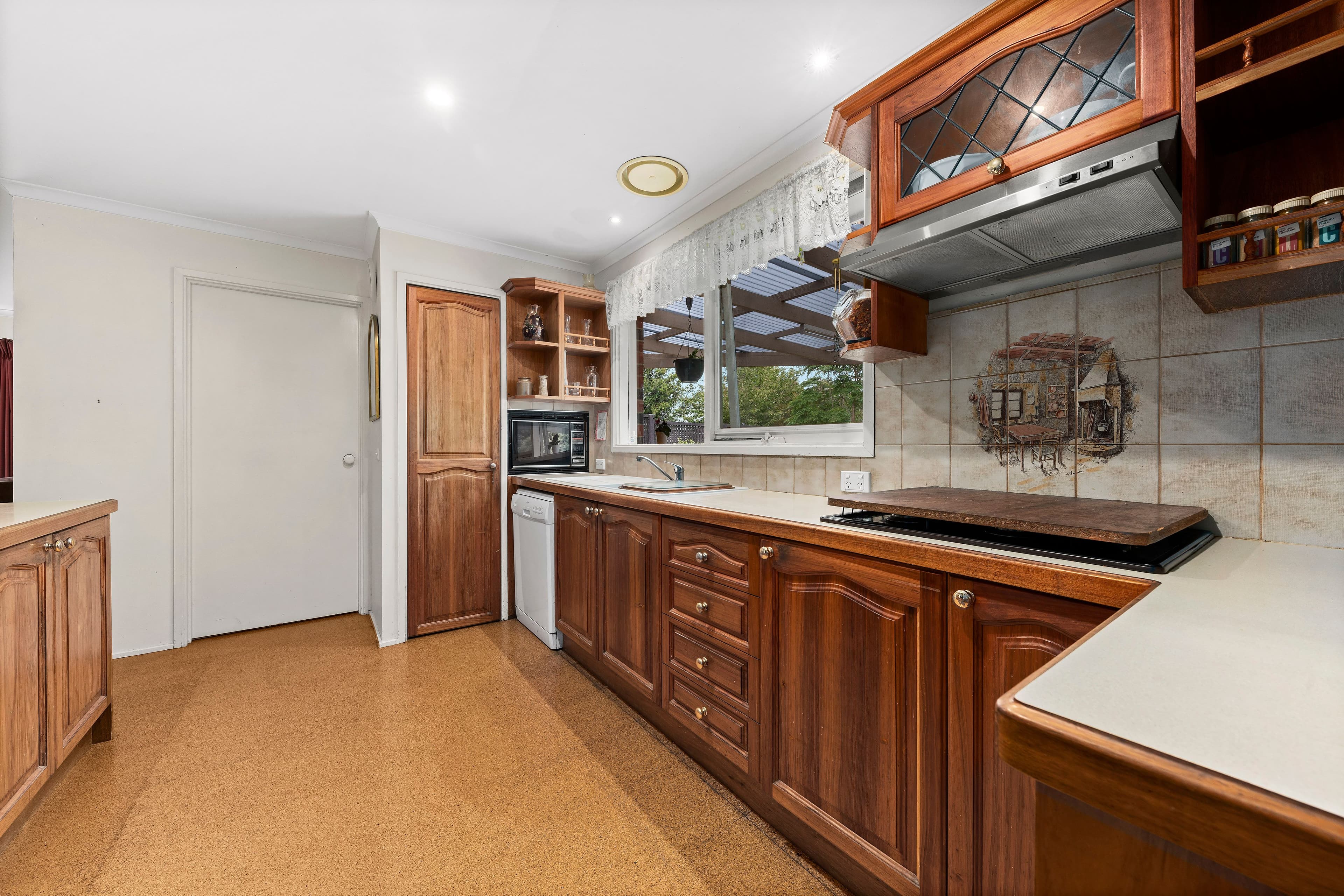 18 Piccadilly Avenue, Wantirna South VIC 3152, Wantirna South - Thumbnail 5