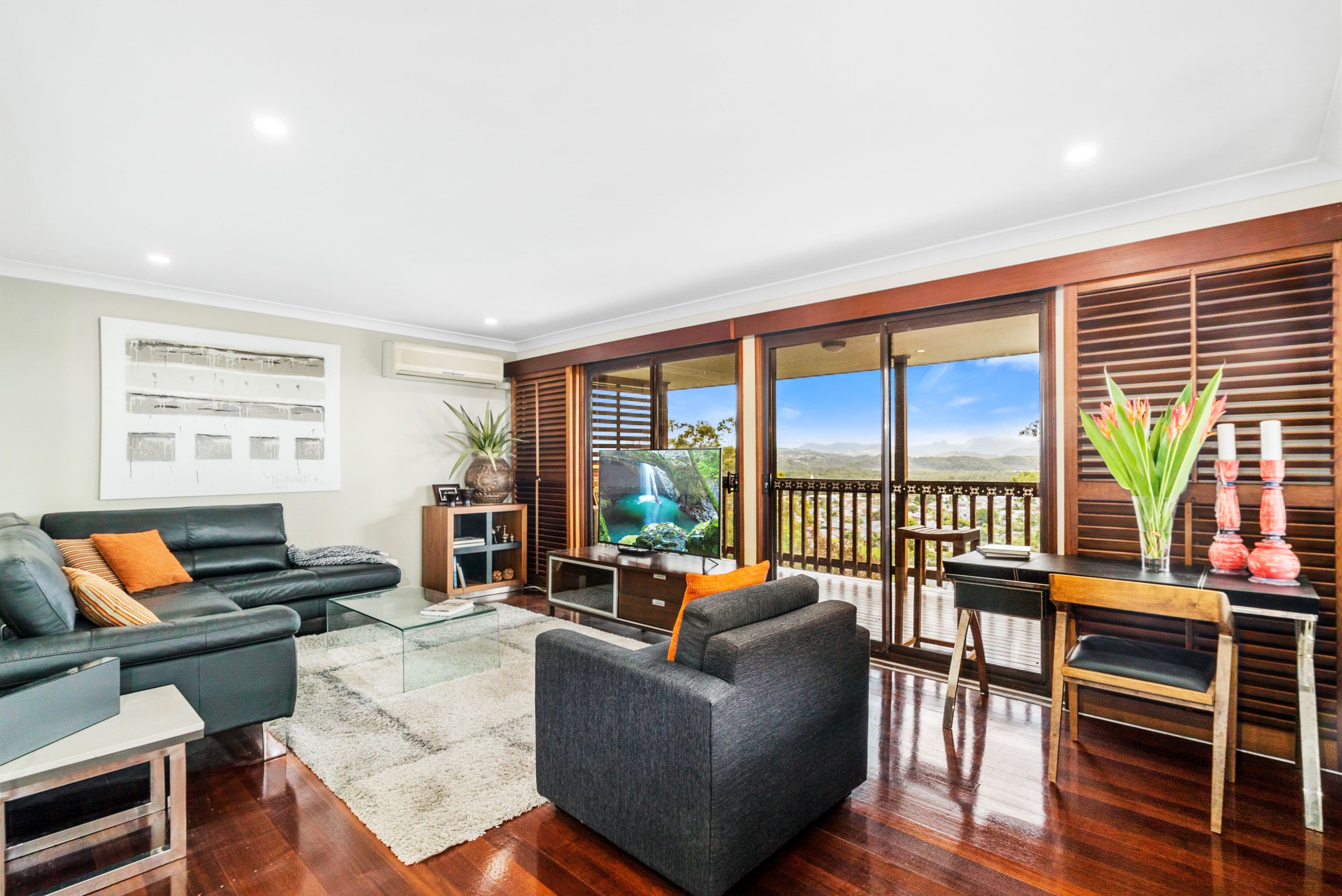67A Rutledge Street, Coolangatta QLD 4225, Coolangatta - Thumbnail 2