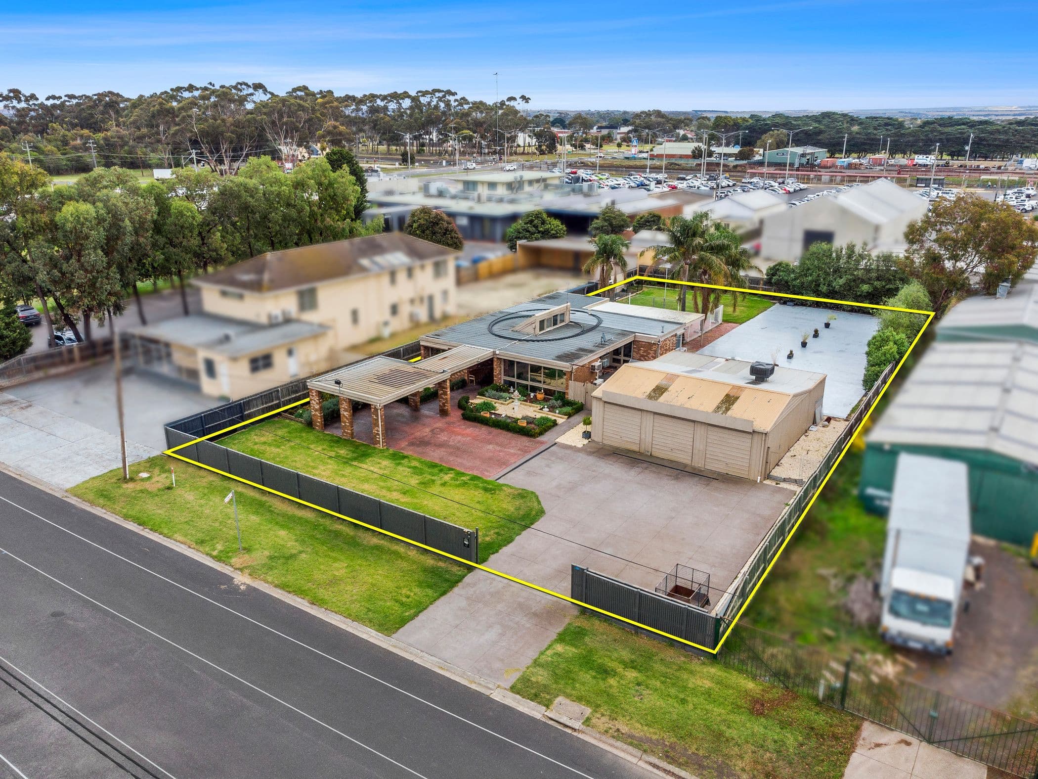 13-15 Clover Street, Lara VIC 3212, Lara - Thumbnail 2
