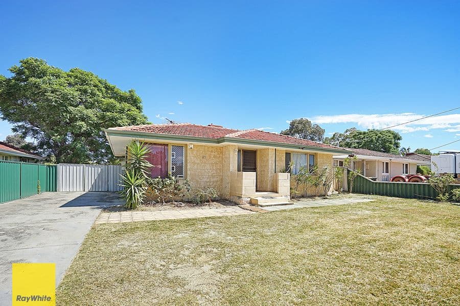 21 Pannell Way, Girrawheen WA 6064, Girrawheen - Image 1