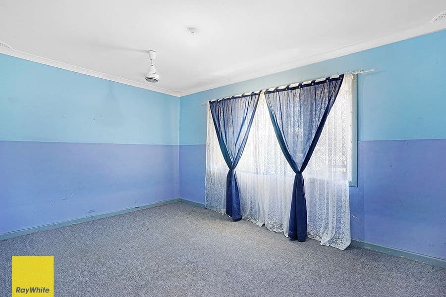 21 Pannell Way, Girrawheen WA 6064, Girrawheen - Thumbnail 4