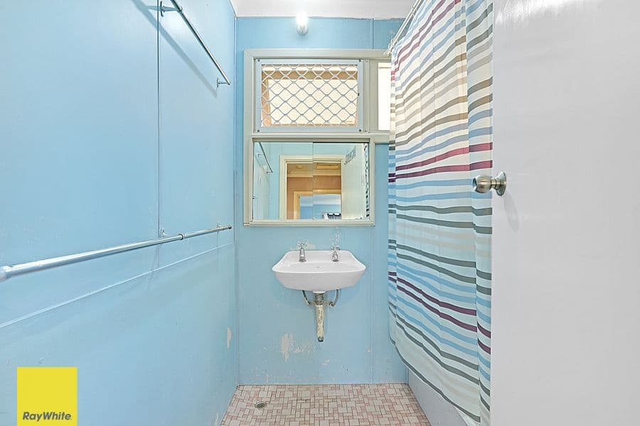 21 Pannell Way, Girrawheen WA 6064, Girrawheen - Thumbnail 7