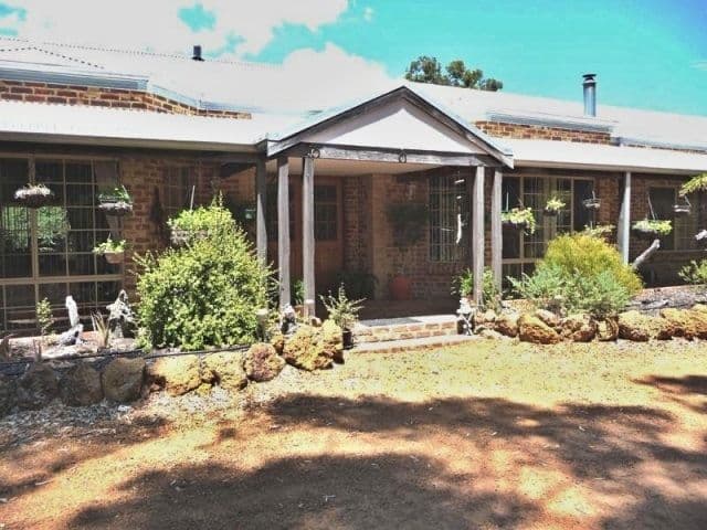 52 Ridgetop Trail, BULLSBROOK WA 6084, Bullsbrook - Thumbnail 2