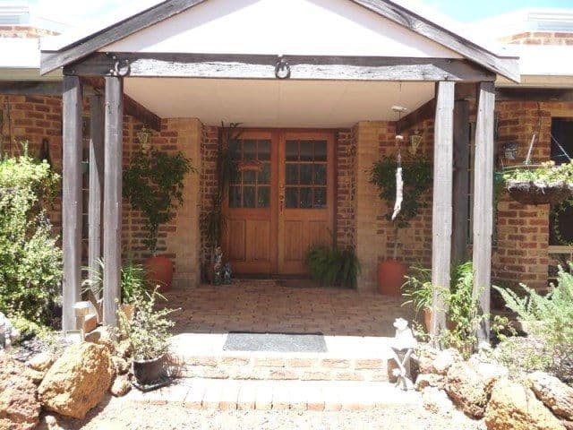 52 Ridgetop Trail, BULLSBROOK WA 6084, Bullsbrook - Thumbnail 3