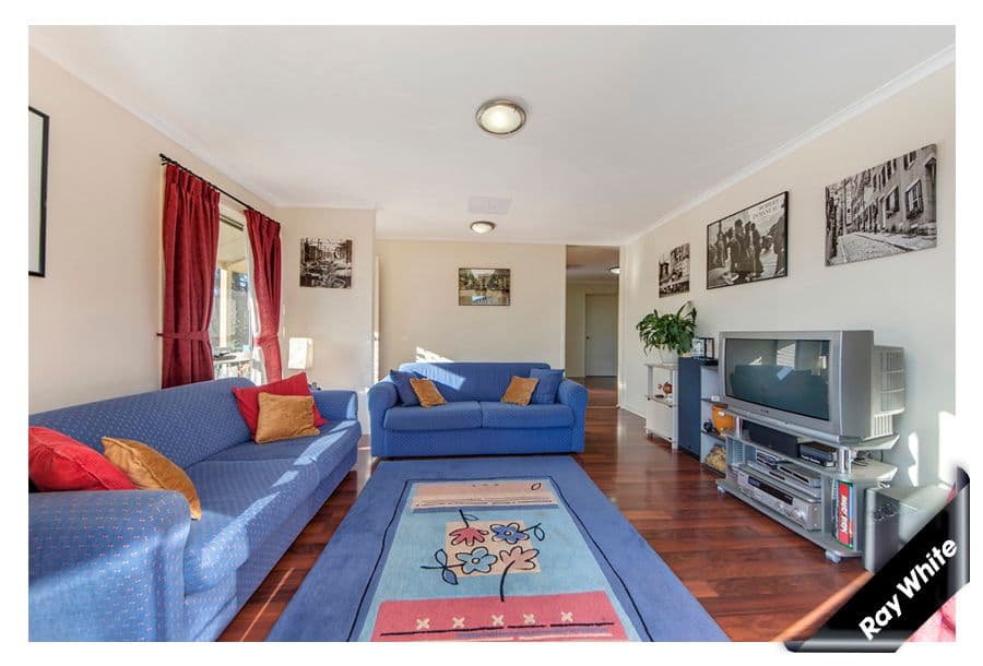 6 Morice Place, BONYTHON ACT 2905, Bonython - Thumbnail 4