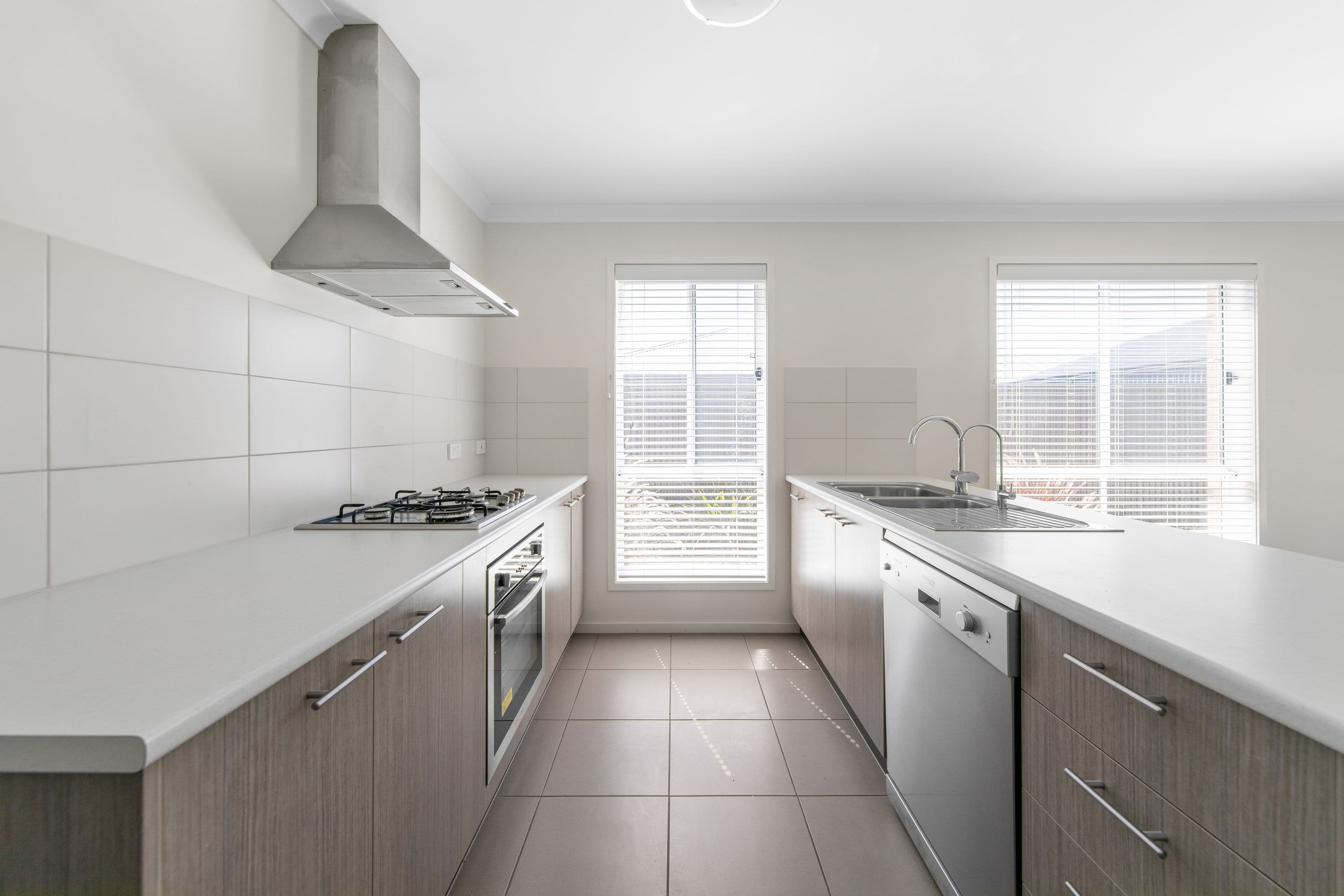 16 St Georges Way, Blakeview SA 5114, Blakeview - Thumbnail 3