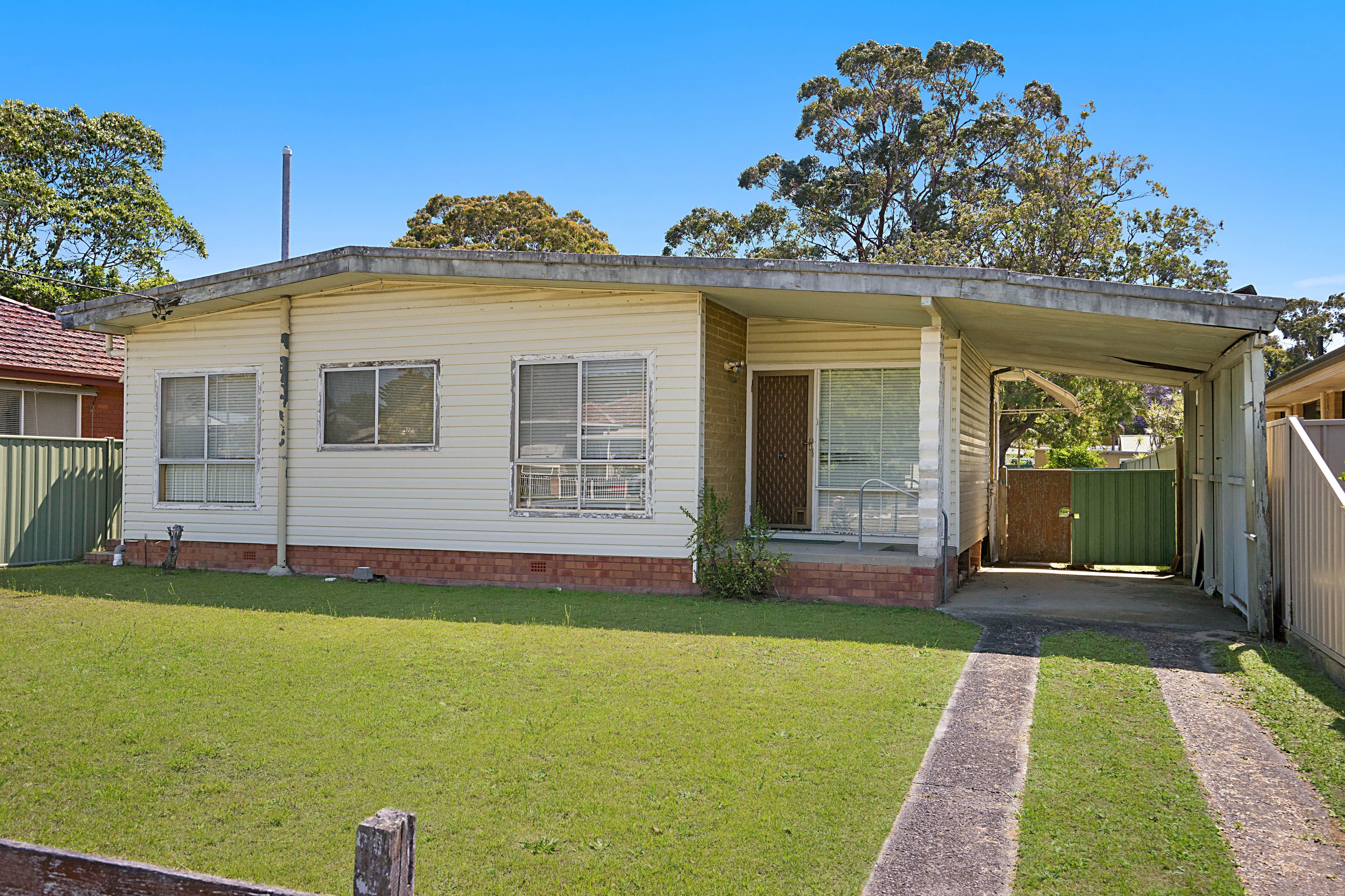 31 Wentworth Avenue, Woy Woy NSW 2256, Woy Woy - Thumbnail 2