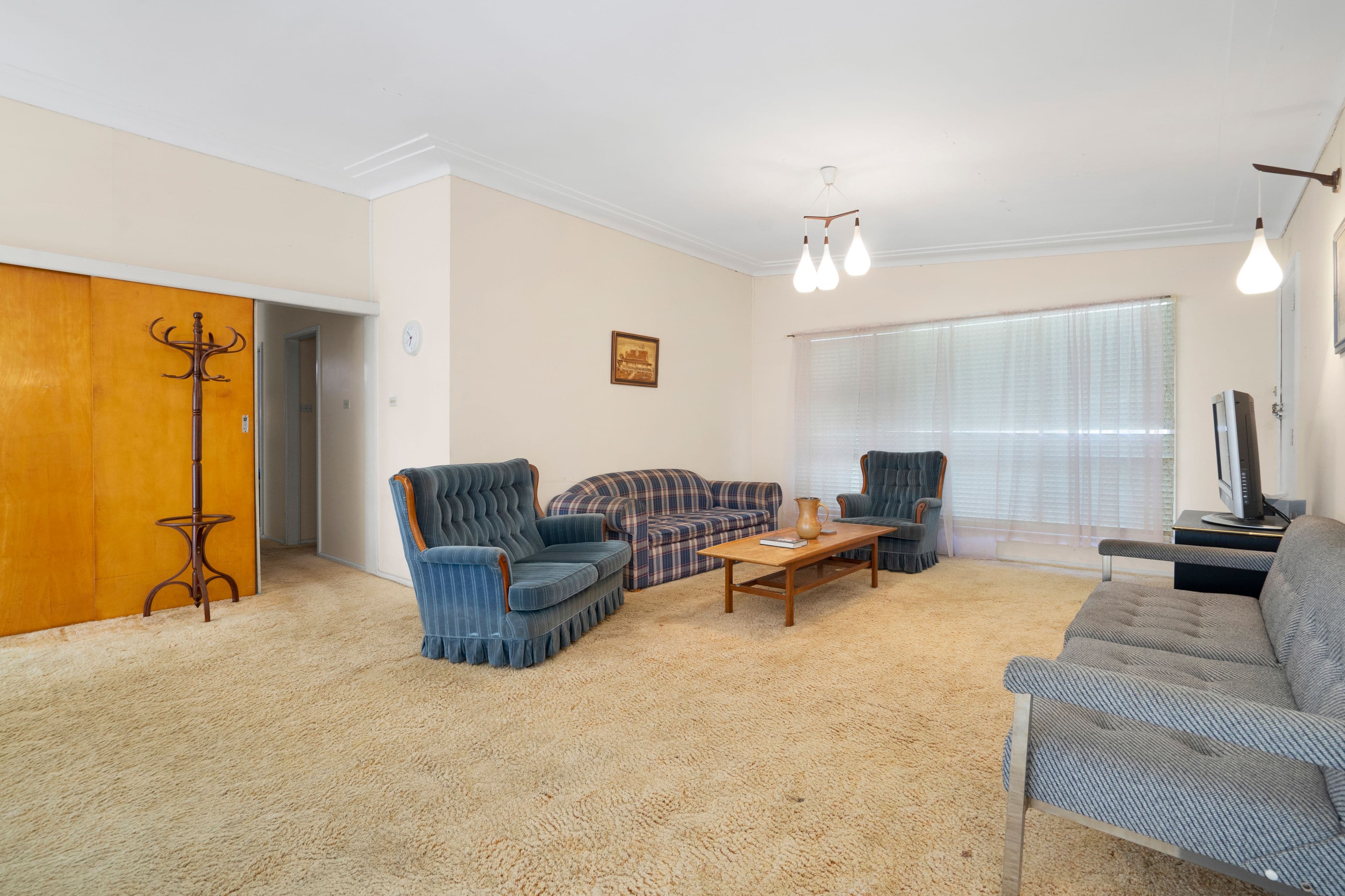 31 Wentworth Avenue, Woy Woy NSW 2256, Woy Woy - Thumbnail 4
