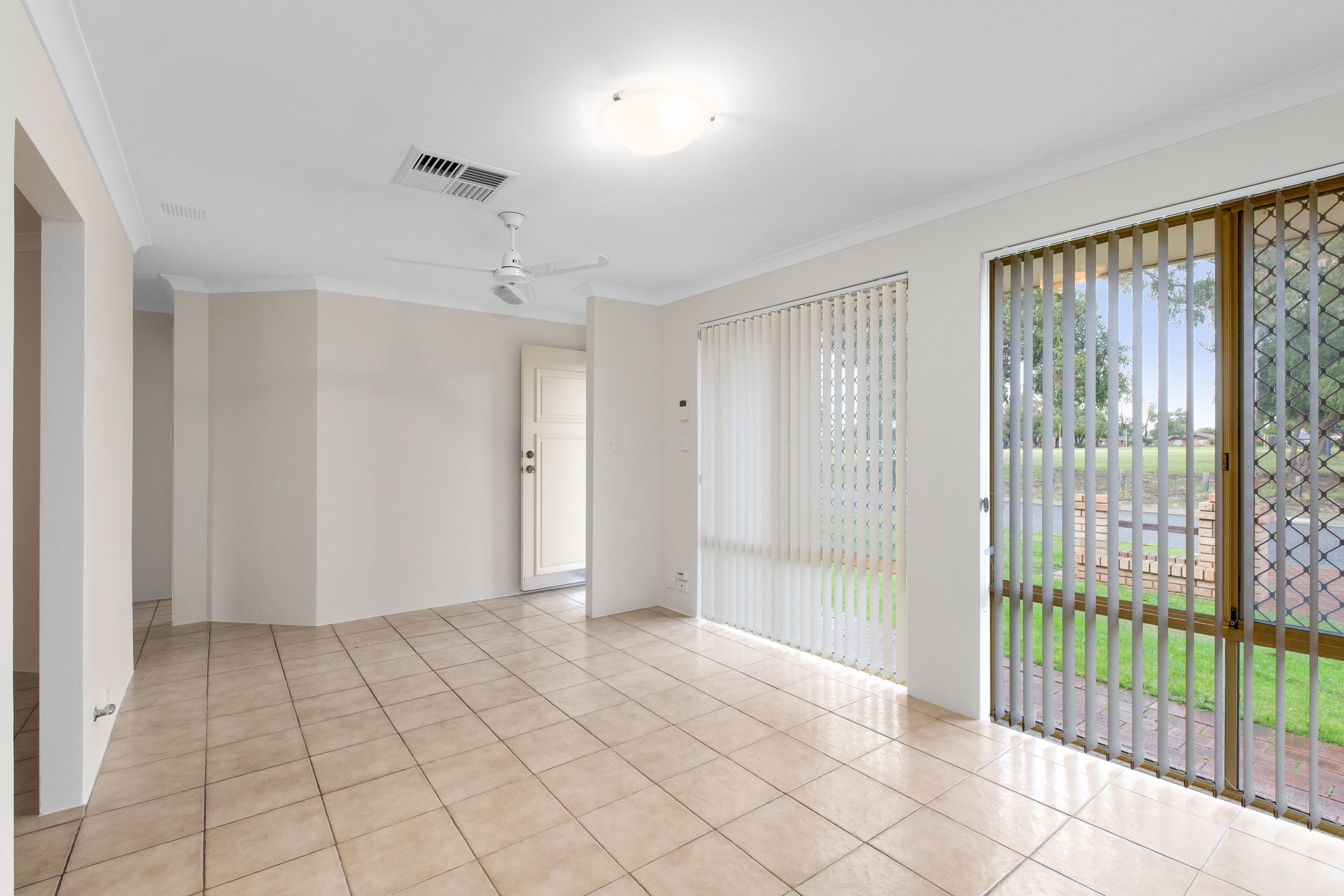 3/2 Dawson Drive, Warragul, Warragul - Thumbnail 4