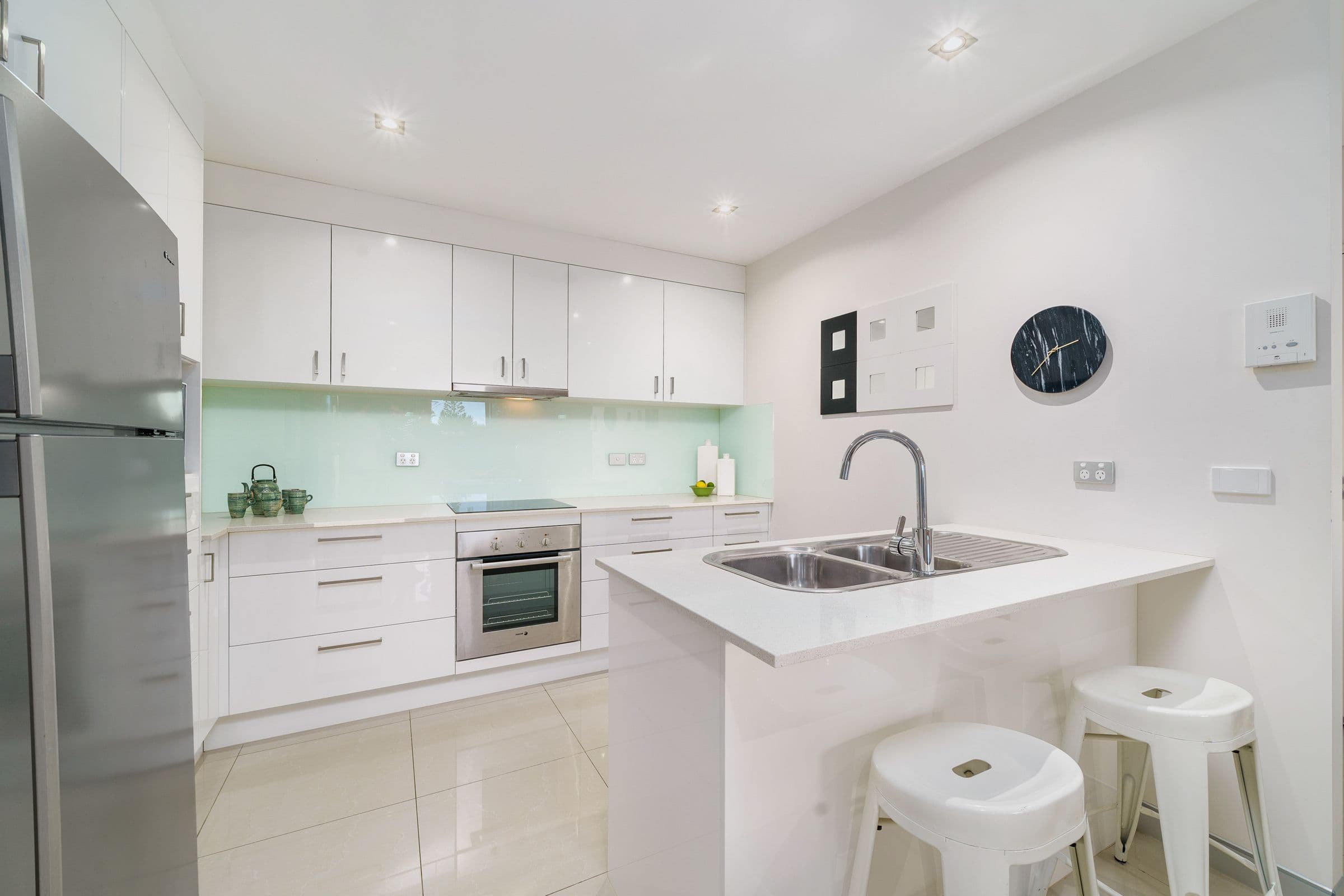 17-23 Marine Parade, Redcliffe QLD 4020, Redcliffe - Thumbnail 6
