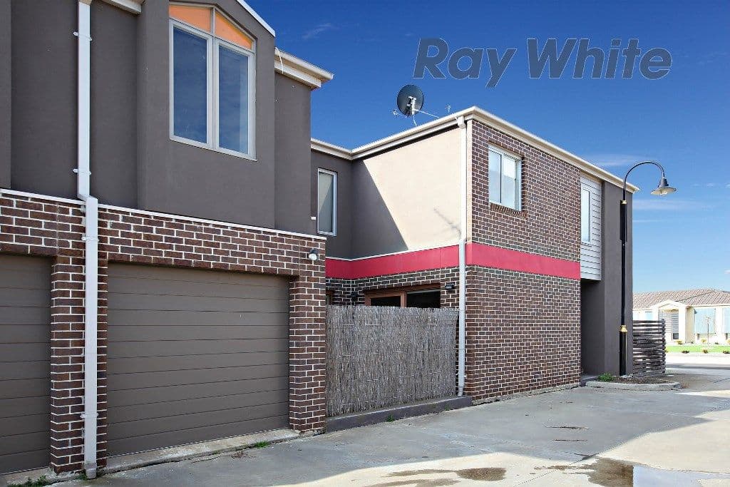 3A Creswick Drive, Point Cook VIC 3030, Point Cook - Thumbnail 2