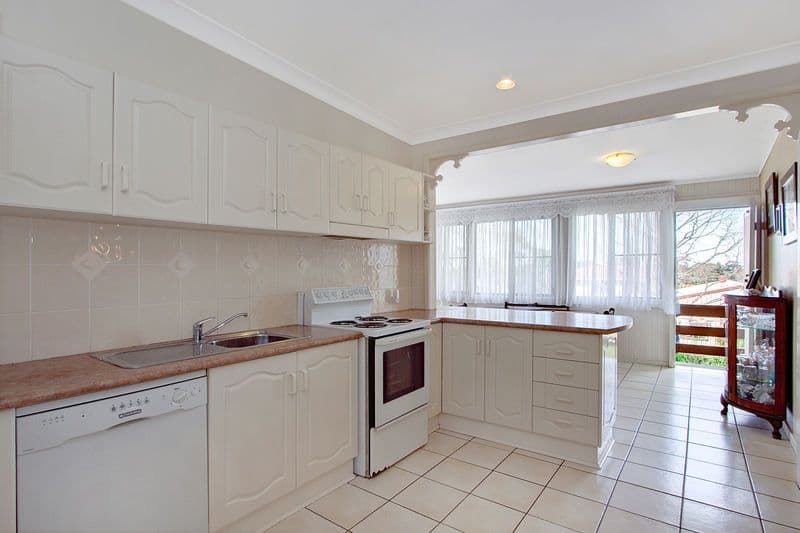 5 Liddle Street, WOONONA NSW 2517, Woonona - Thumbnail 4