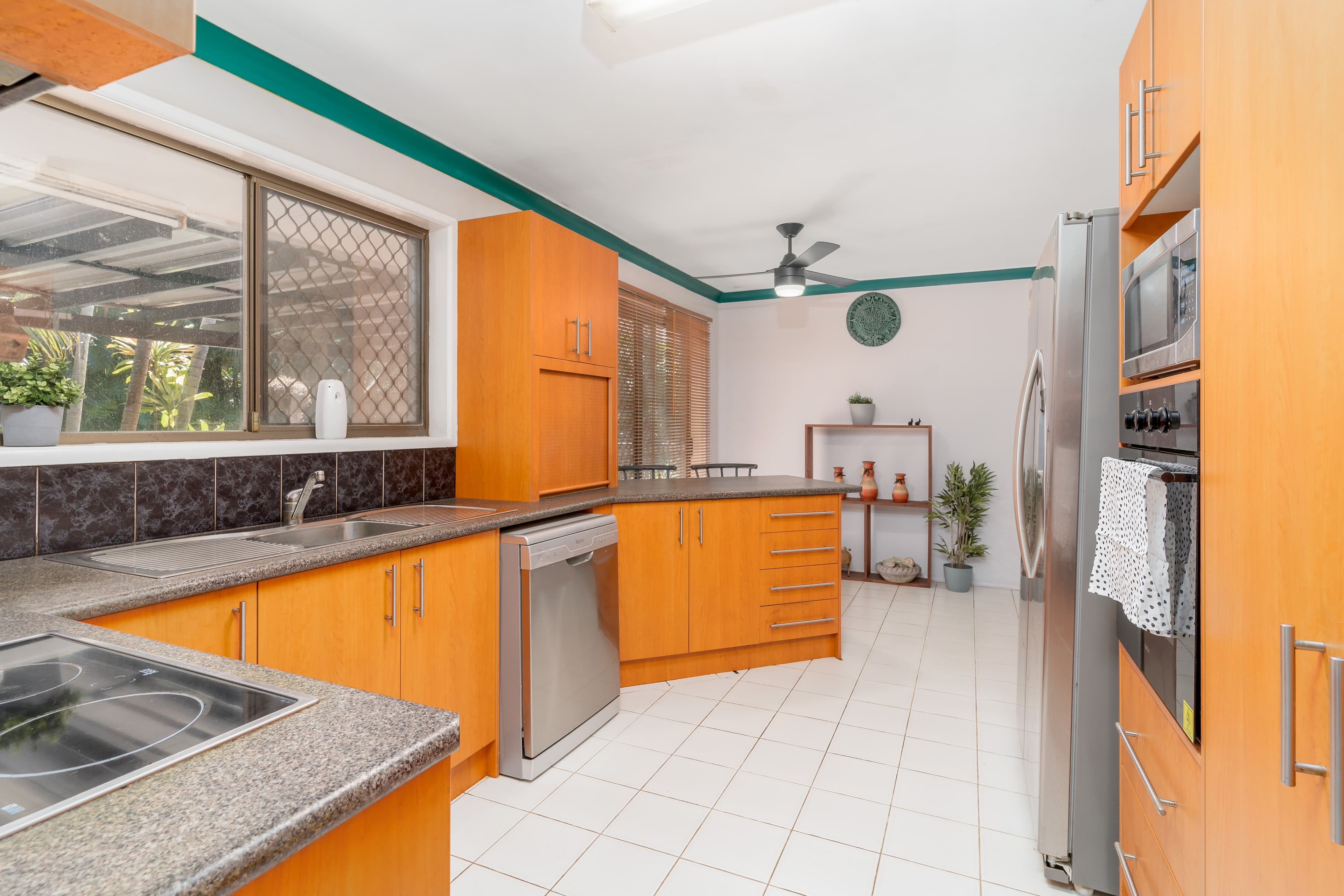 24 Jamberoo Street, Springwood QLD 4127, Springwood - Image 1