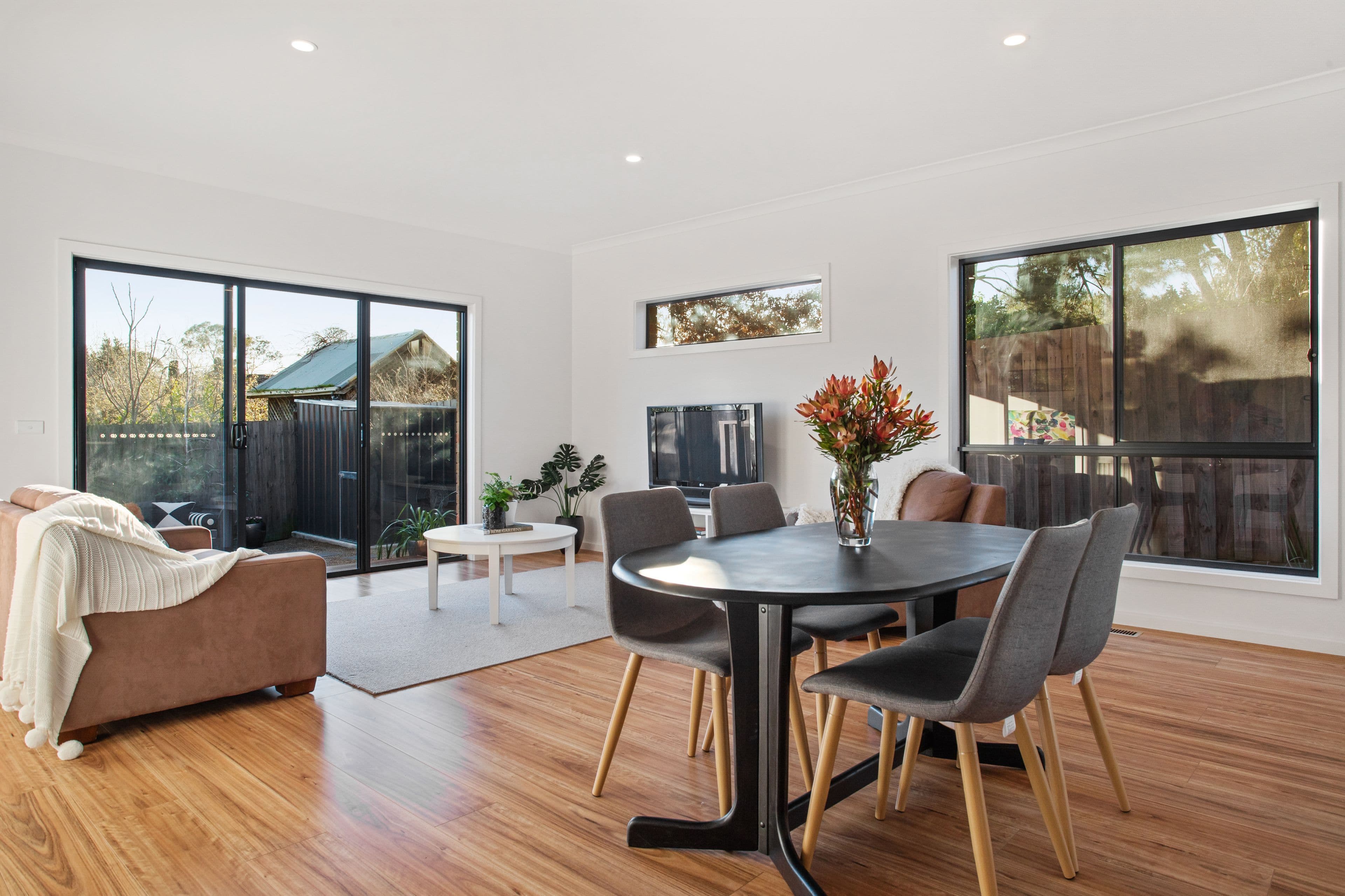 18 Tulip Crescent, Boronia VIC 3155, Boronia - Thumbnail 2