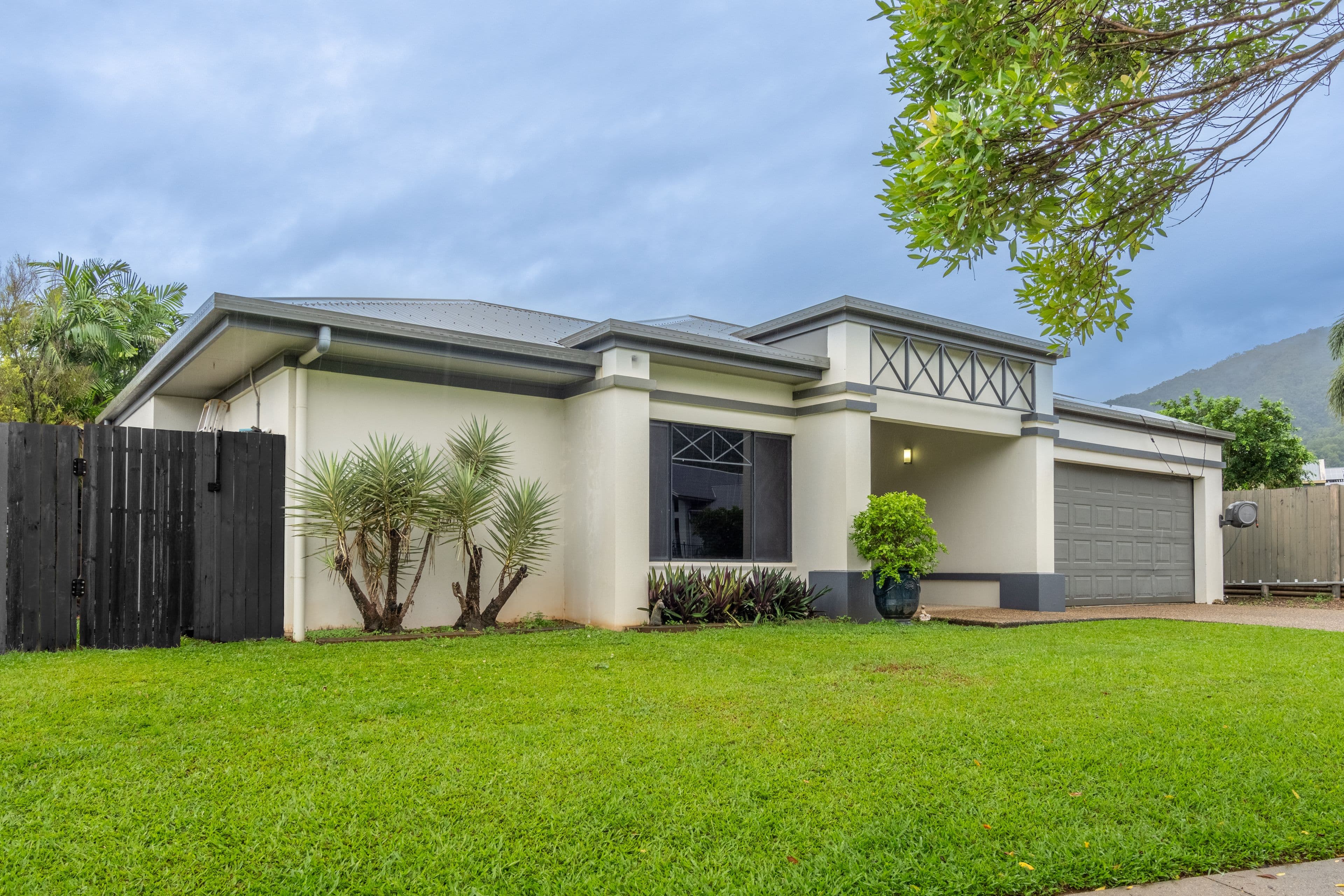 11 Fitzmaurice Drive, Bentley Park QLD 4869, Bentley Park - Image 1