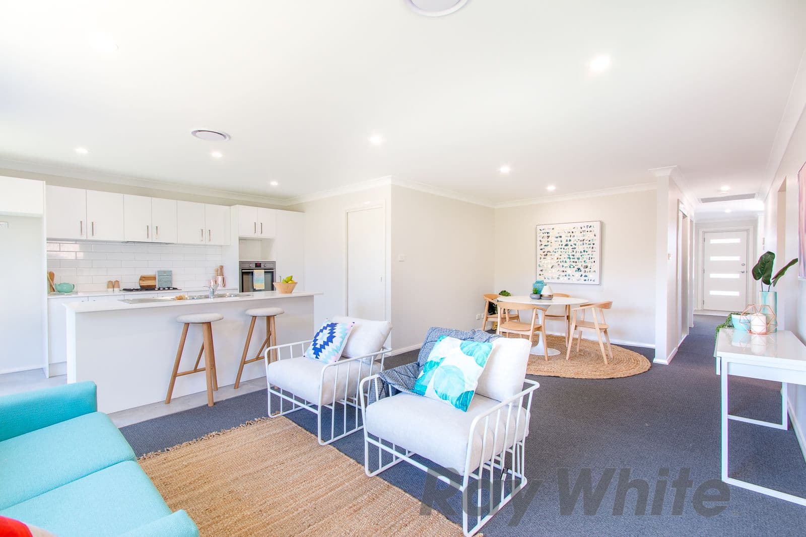 4 Kuraman Close, Macquarie Hills - Thumbnail 2