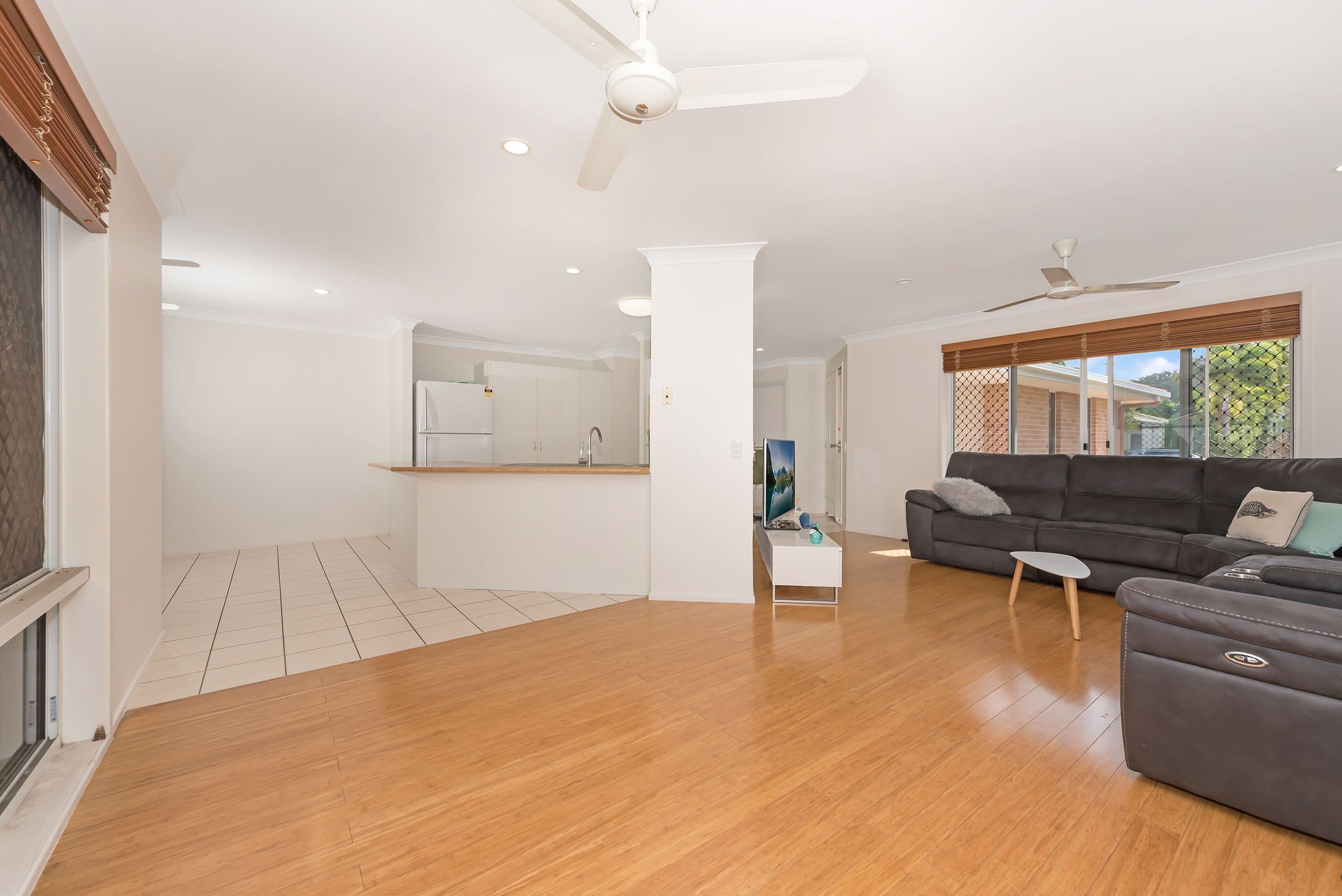 12 Dickenson Place, Kirwan QLD 4817, Kirwan - Thumbnail 2