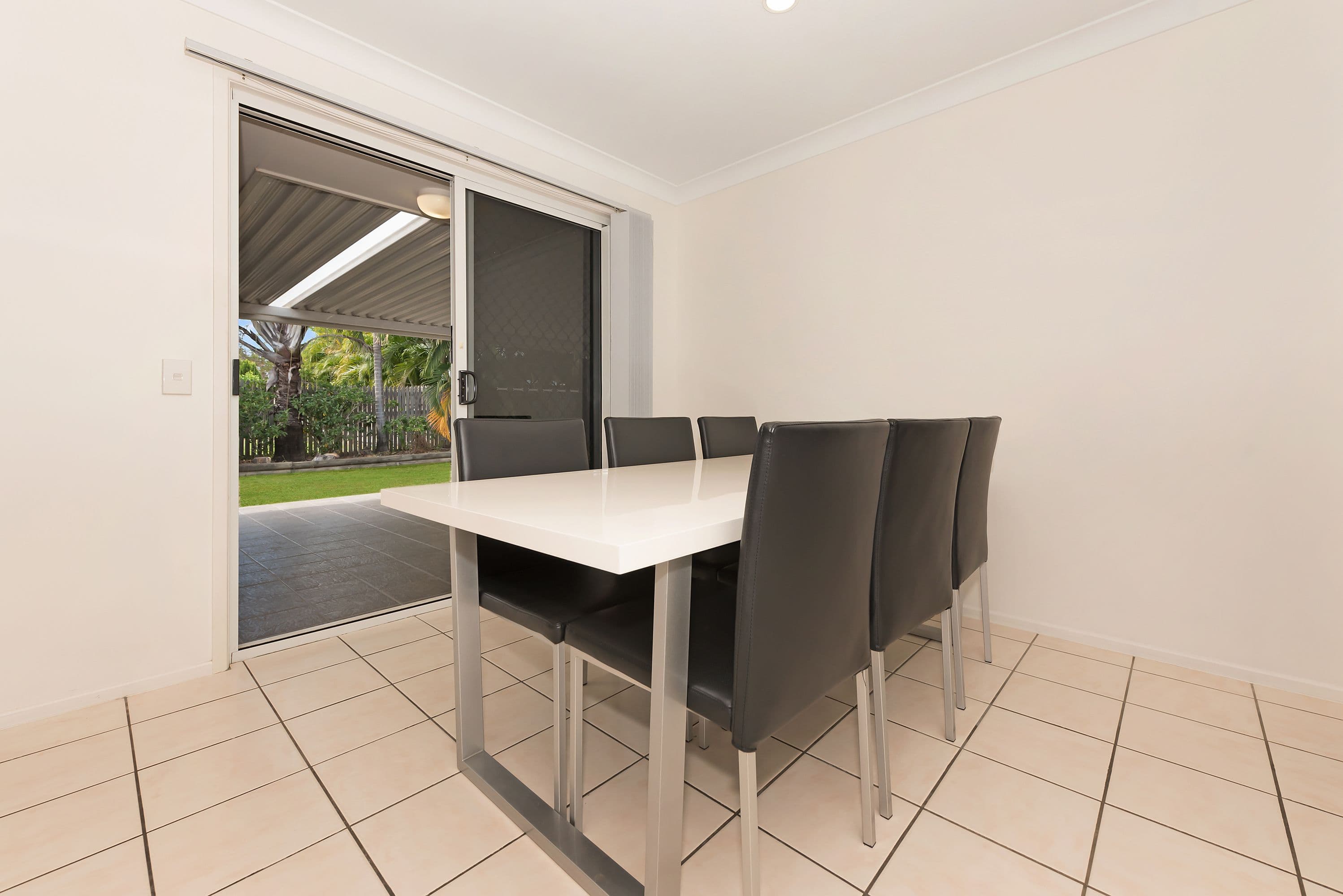 12 Dickenson Place, Kirwan QLD 4817, Kirwan - Thumbnail 5
