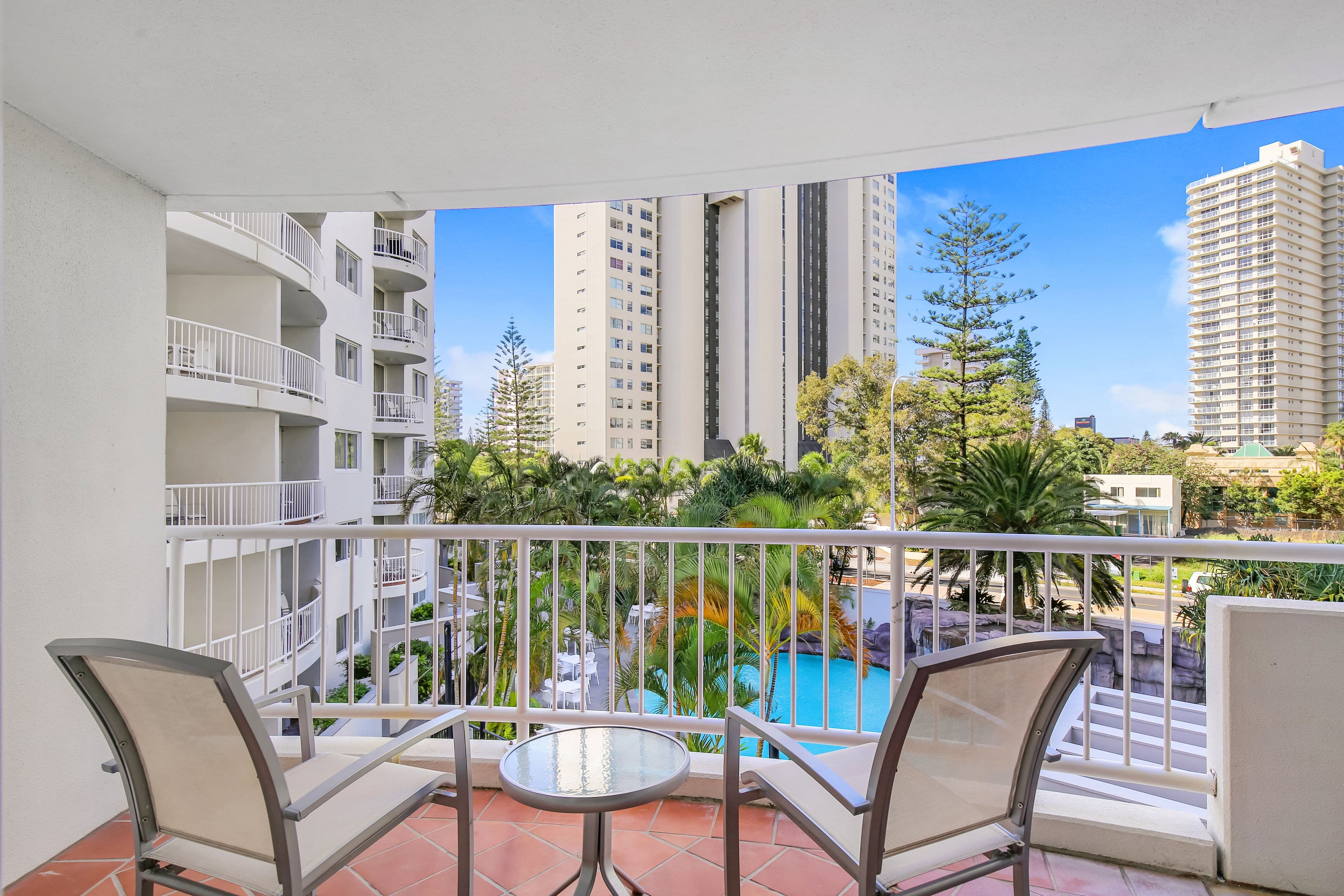 132 Ferny Avenue, Surfers Paradise QLD 4217, Surfers Paradise - Thumbnail 2