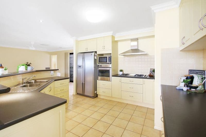 11 Kirkpatrick Court, Glenroy - Thumbnail 2