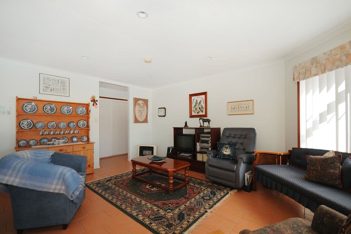 9 McKinney Court, RANGEVILLE QLD 4350, Rangeville - Thumbnail 3