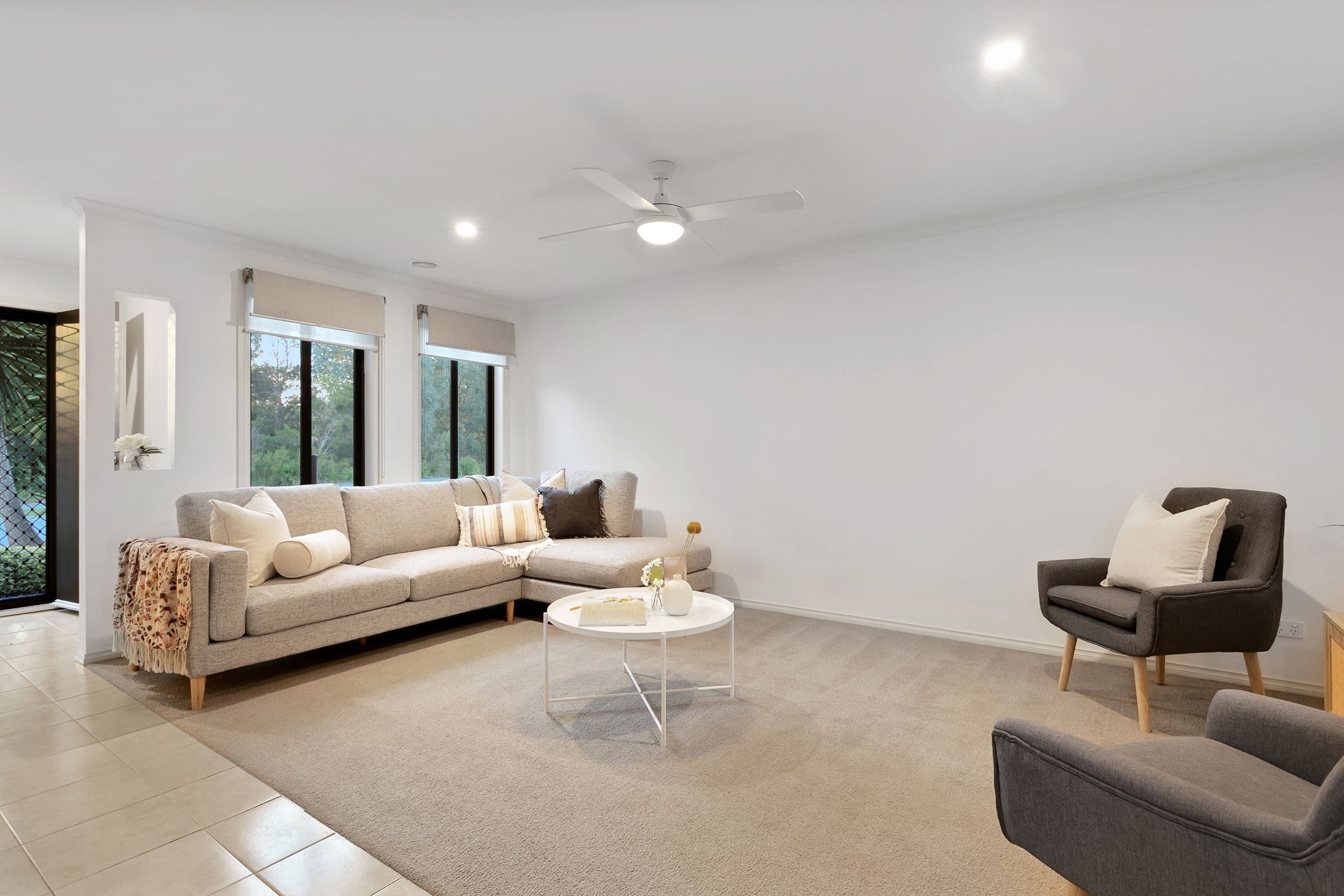 49 Fallingwater Drive, Pakenham VIC 3810, Pakenham - Thumbnail 7