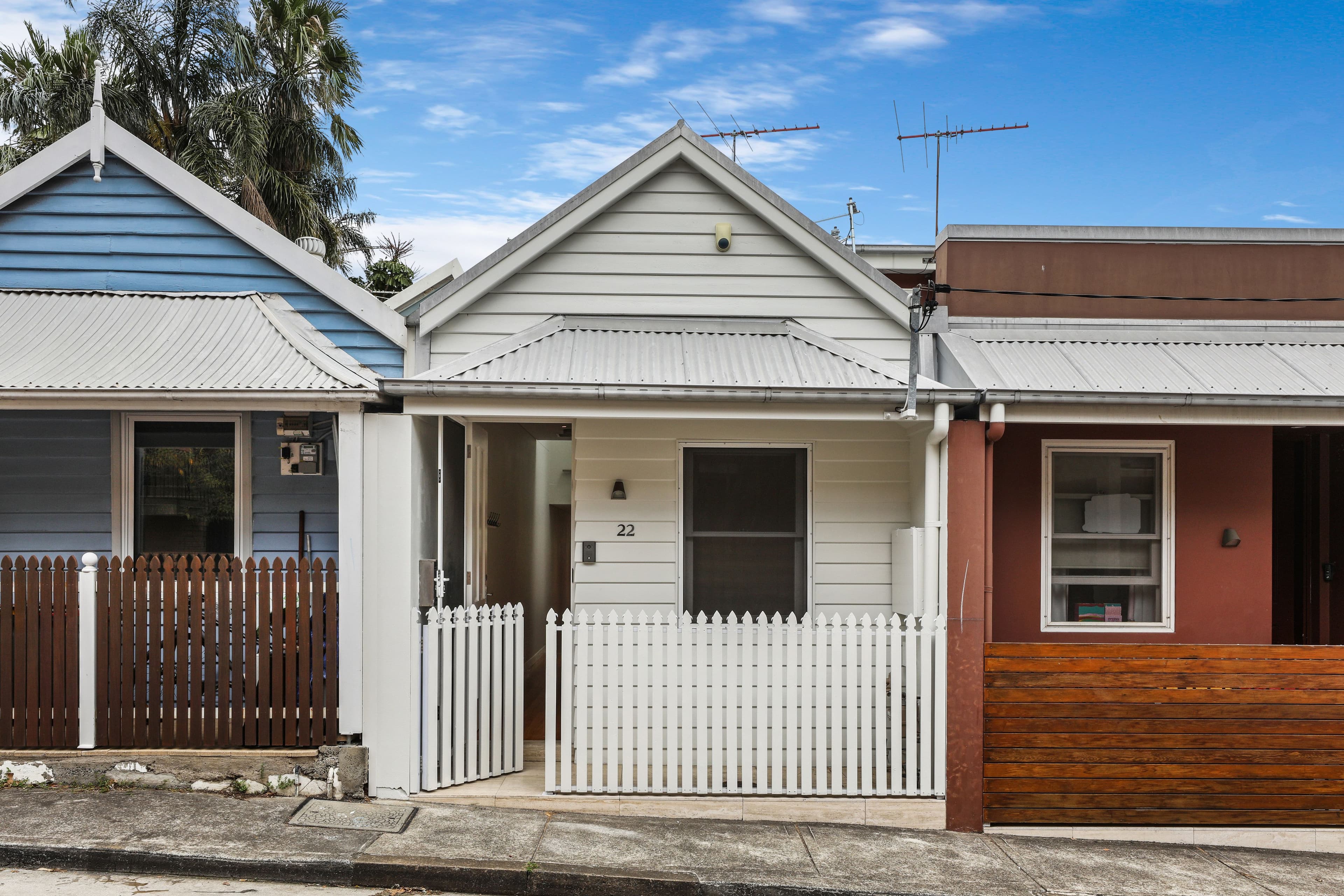 22 Susan Street, Newtown NSW 2042, Newtown - Thumbnail 2