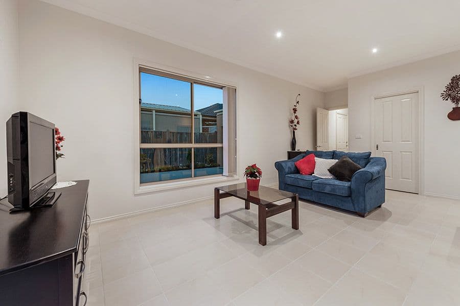 178 Central Park Avenue, Craigieburn VIC 3064, Craigieburn - Thumbnail 7