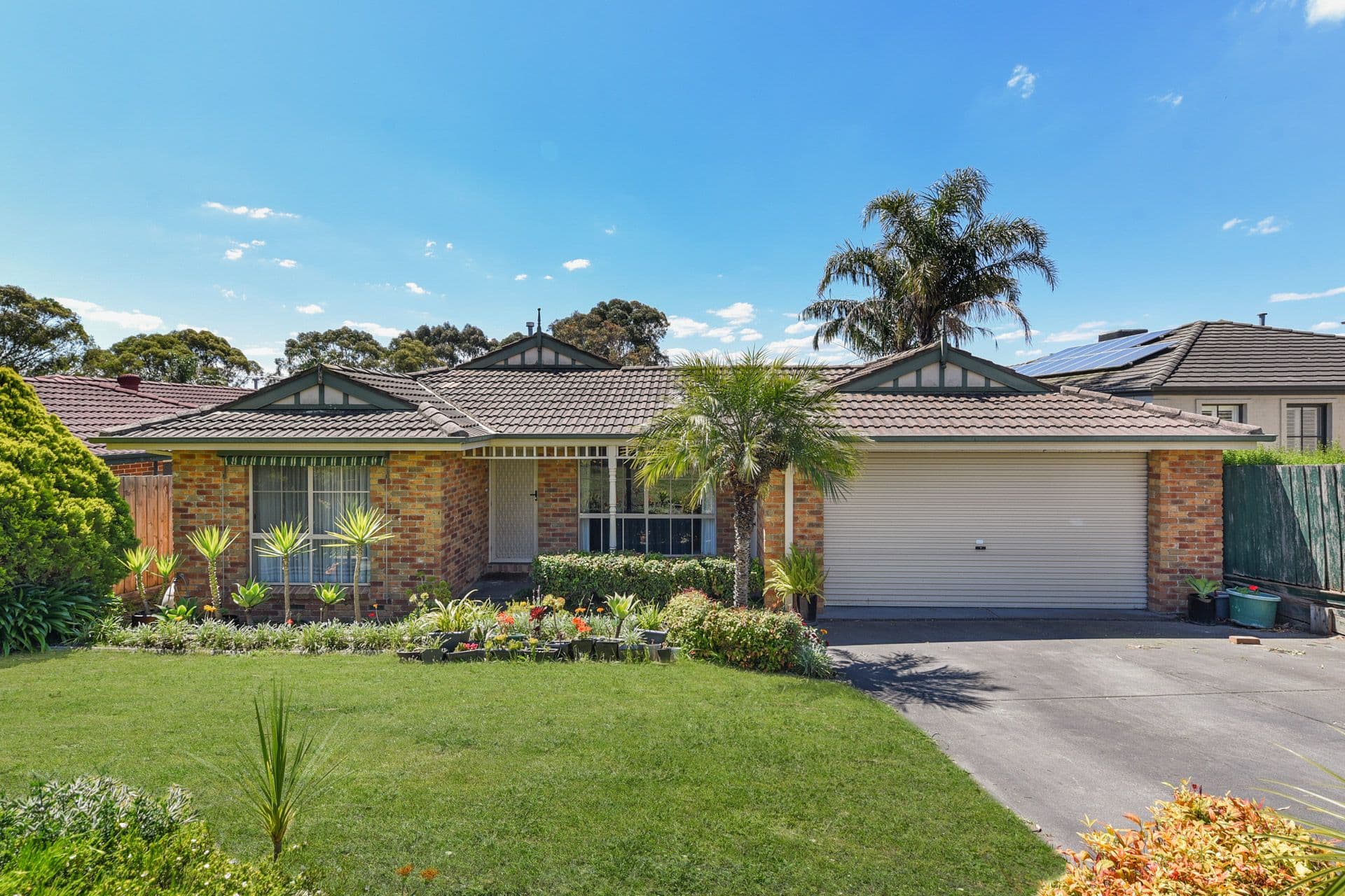 11 Valley View Crescent, Berwick VIC 3806, Berwick - Image 1