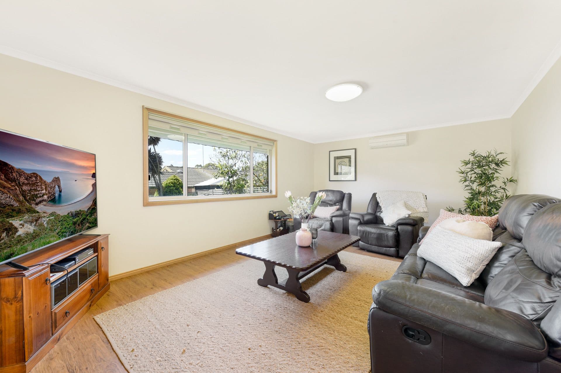 11 Valley View Crescent, Berwick VIC 3806, Berwick - Thumbnail 7