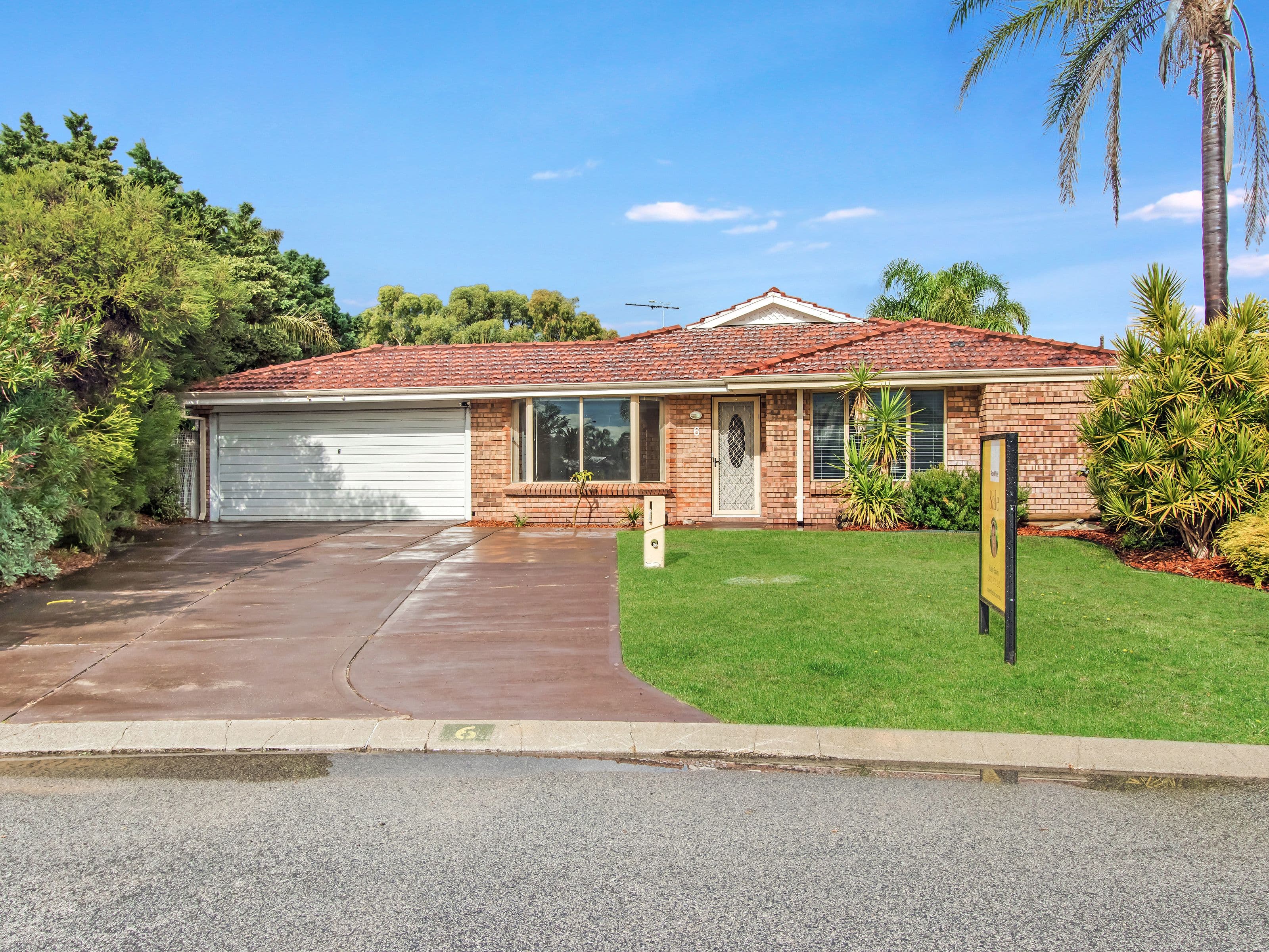6 Panama Place, Safety Bay WA 6169, Safety Bay - Image 1