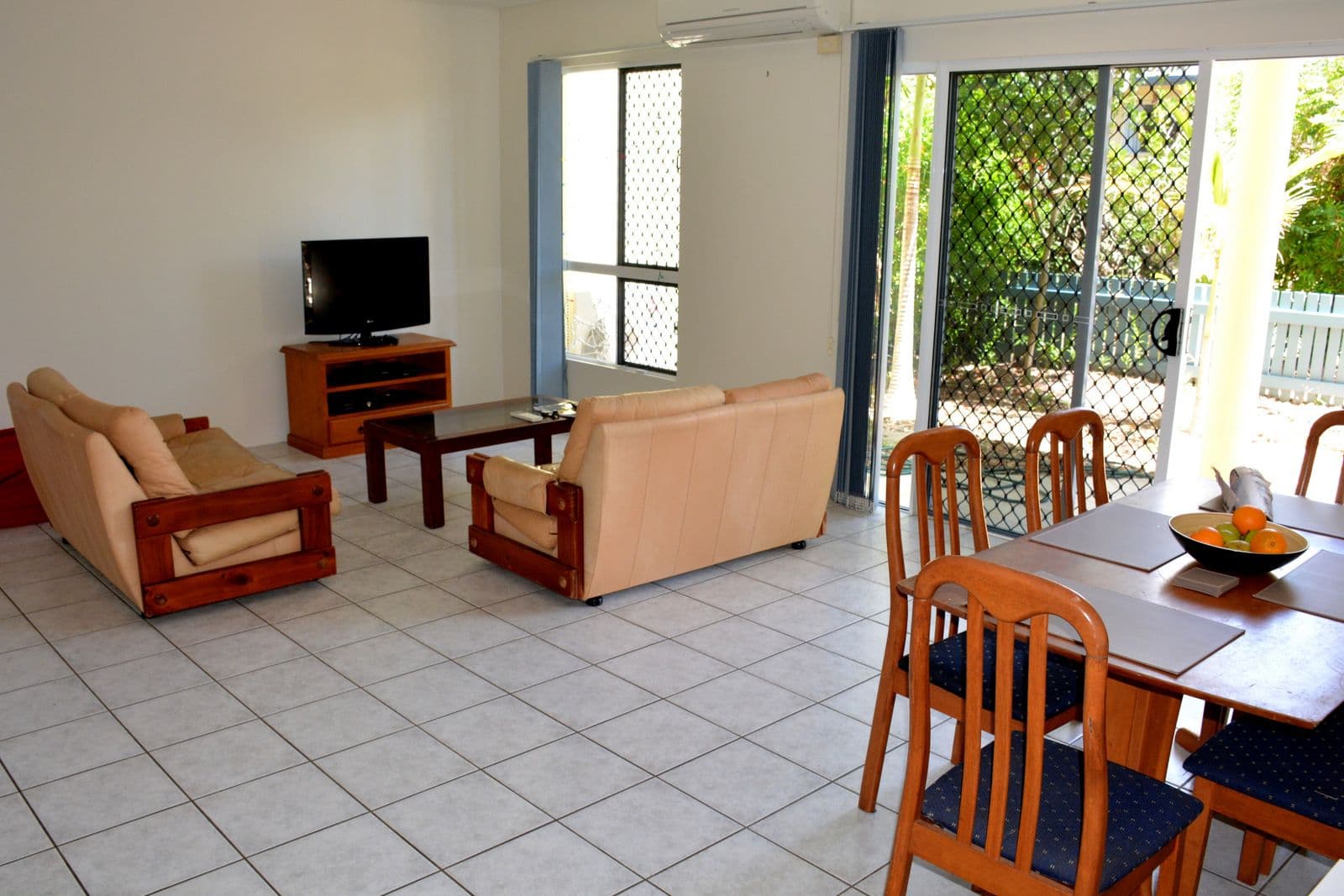 23 Todd Avenue, Yeppoon QLD 4703, Yeppoon - Thumbnail 6