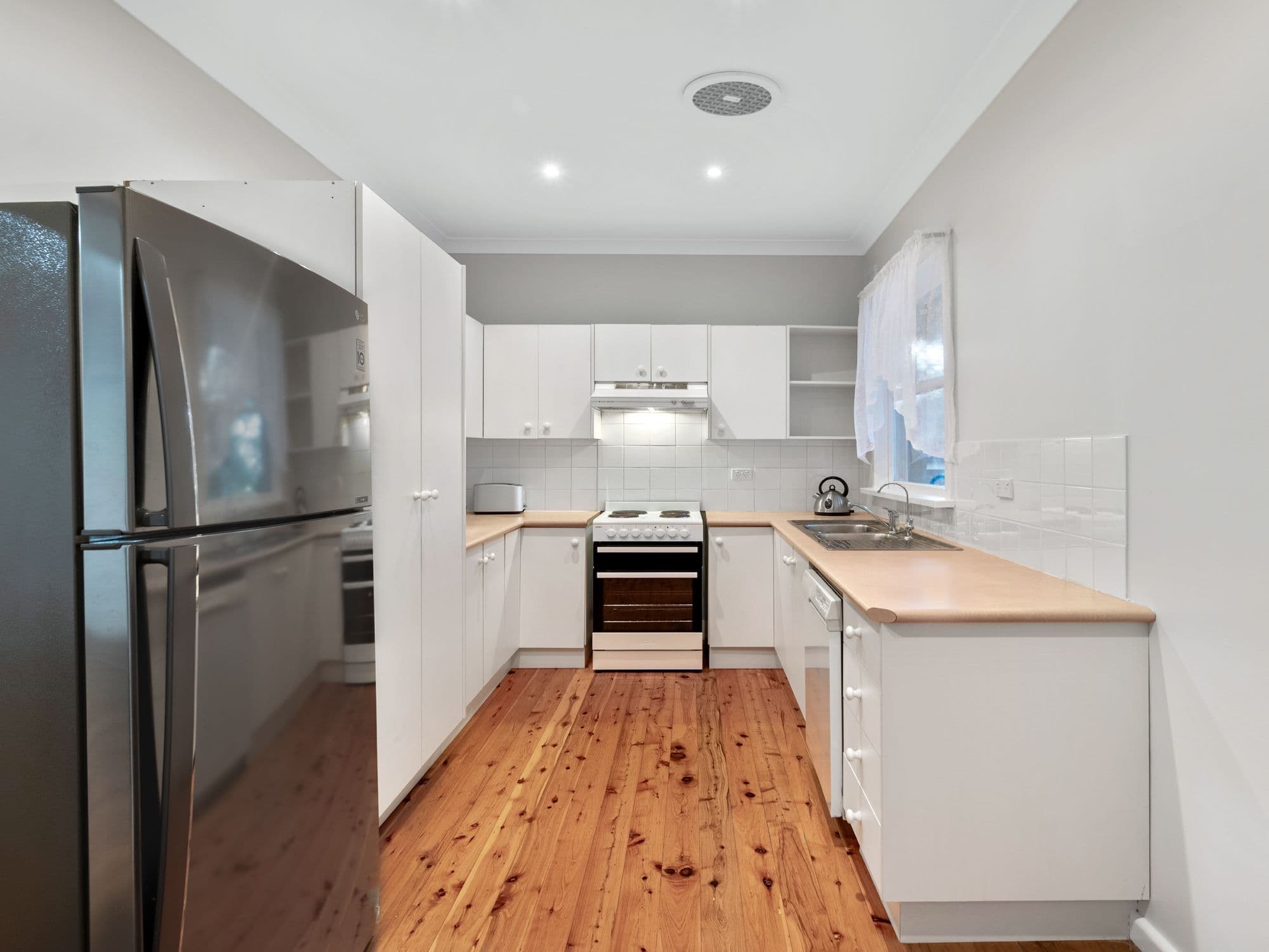 13 Banderra Road, South Penrith NSW 2750, South Penrith - Thumbnail 2