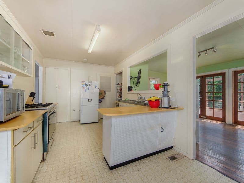 3 Saltash Street, LABRADOR QLD 4215, Labrador - Thumbnail 6