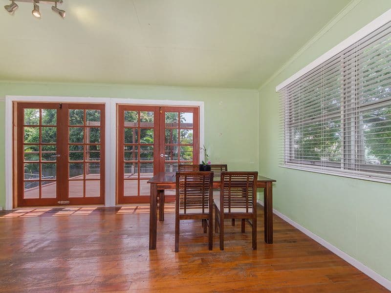 3 Saltash Street, LABRADOR QLD 4215, Labrador - Thumbnail 8