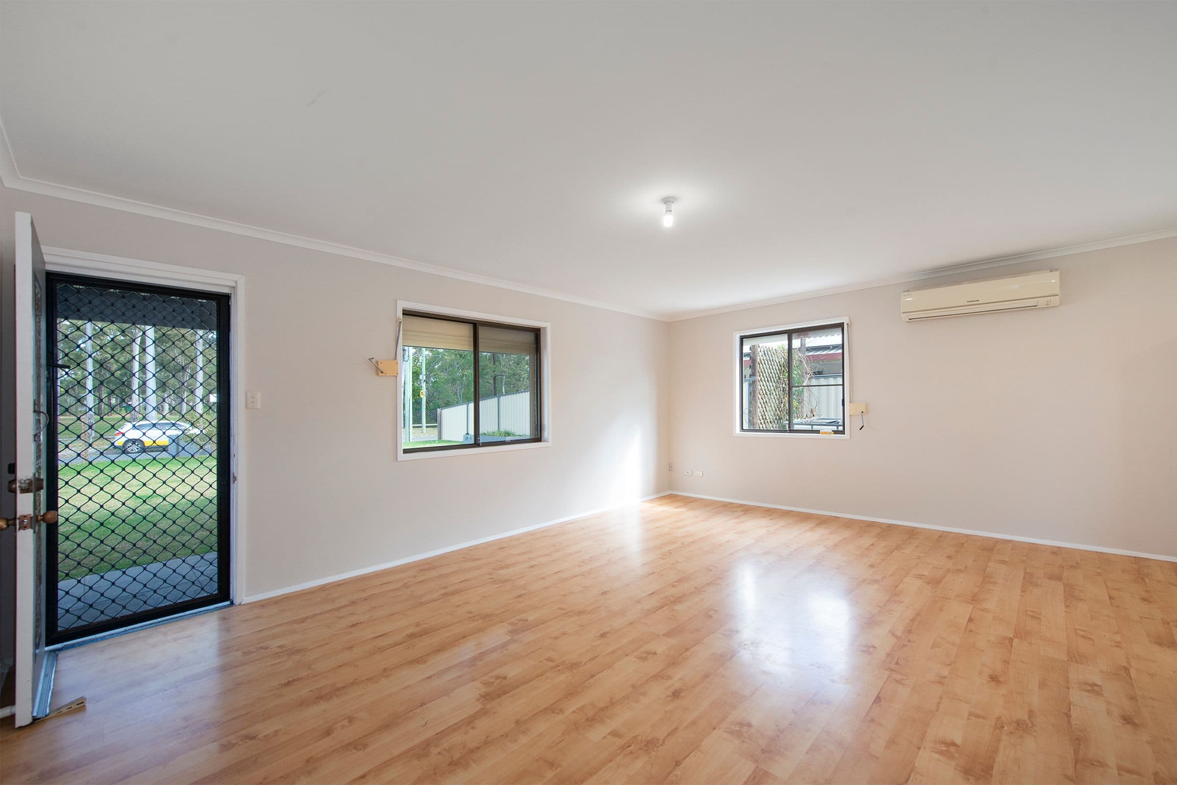 236 River Hills Road, Eagleby QLD 4207, Eagleby - Thumbnail 5