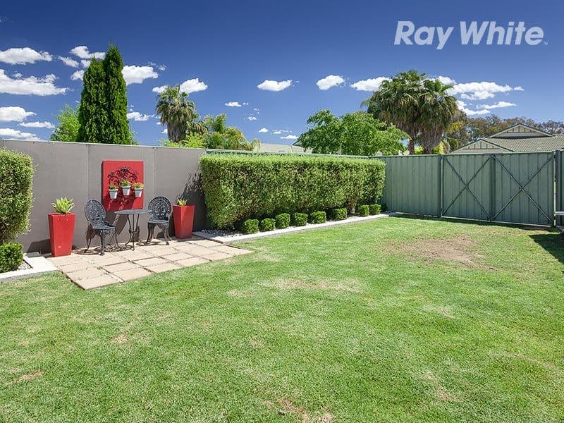 43 Privett Place, LAVINGTON NSW 2641, Lavington - Thumbnail 5