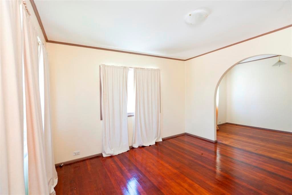 55 Bates Drive, BIRKDALE QLD 4159, Birkdale - Thumbnail 6