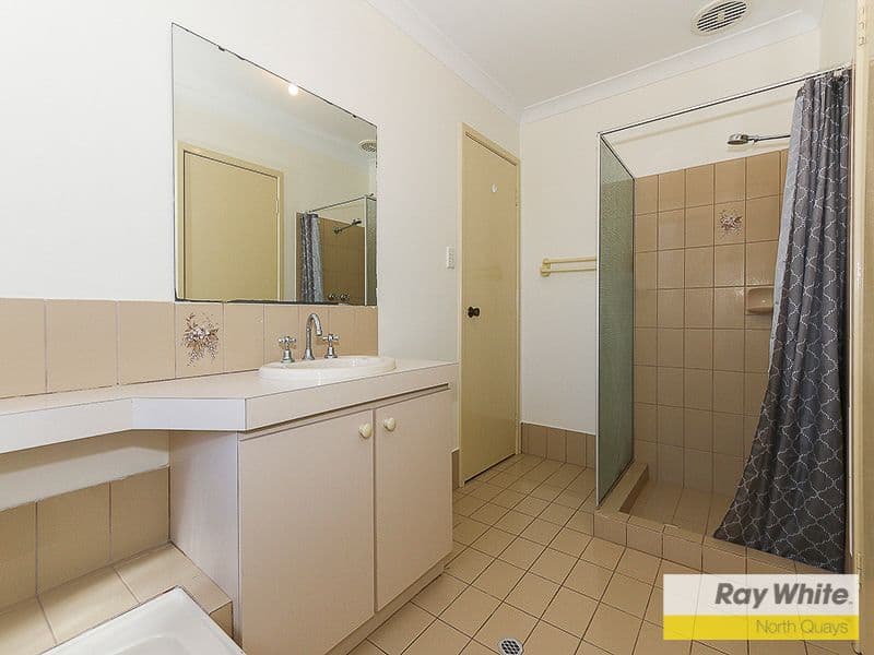 4B Wodgina Place, Kingsley WA 6026, Kingsley - Thumbnail 8